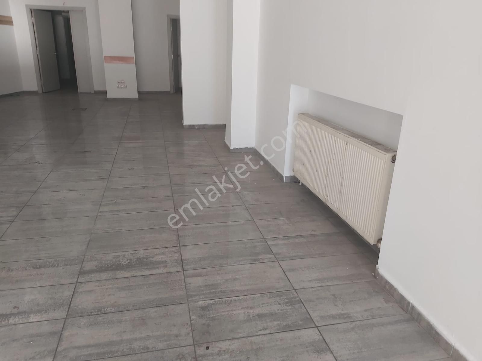 Chn Group'tan Pendik E5'te Kiracılı Satılık Ticari Dükkan - Görsel 13