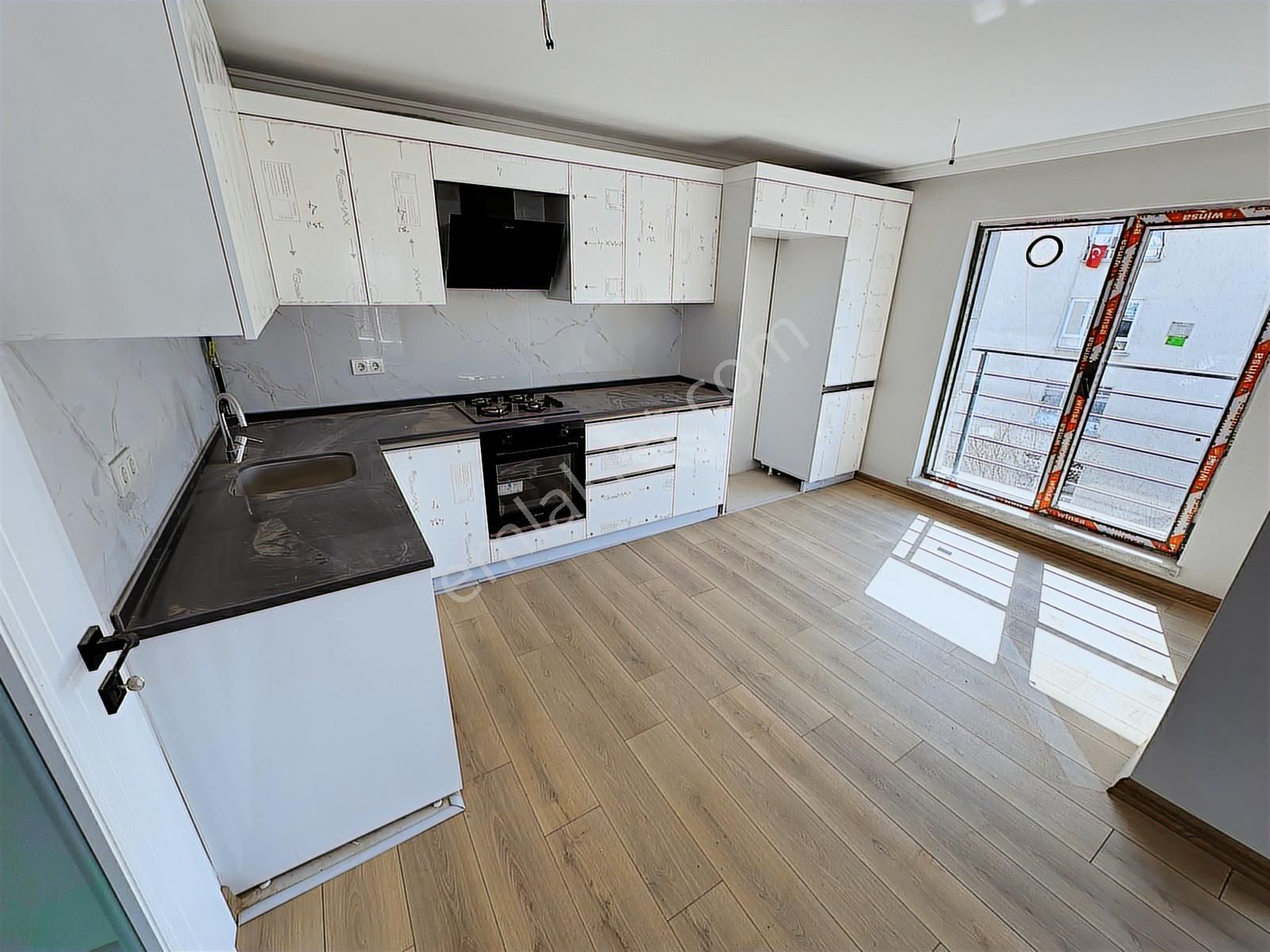 Esat Caddesı Yakını Sıfır Şehır Manzaralı 3+1 Dubleks - Görsel 2