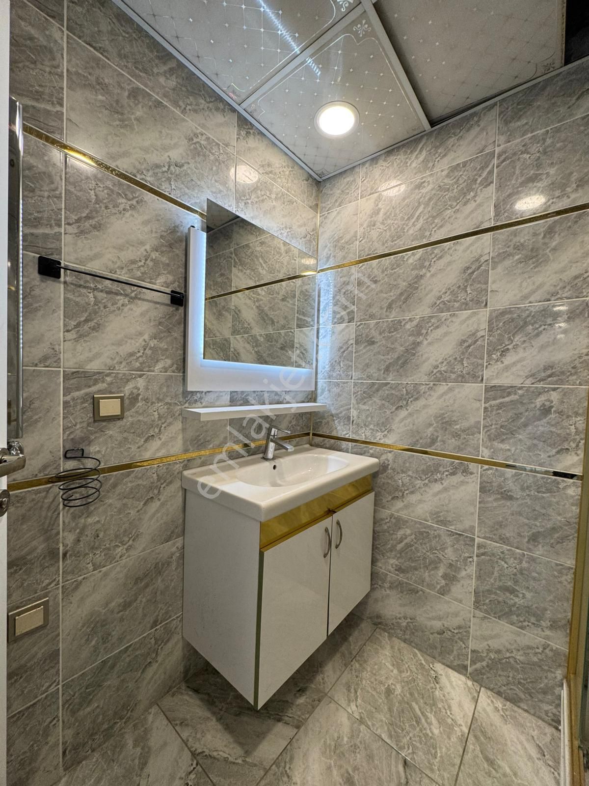 Sosyal Donanımlı Site İçerisinde Büyük Tip 2+1 Satılık Daire!!! - Görsel 21