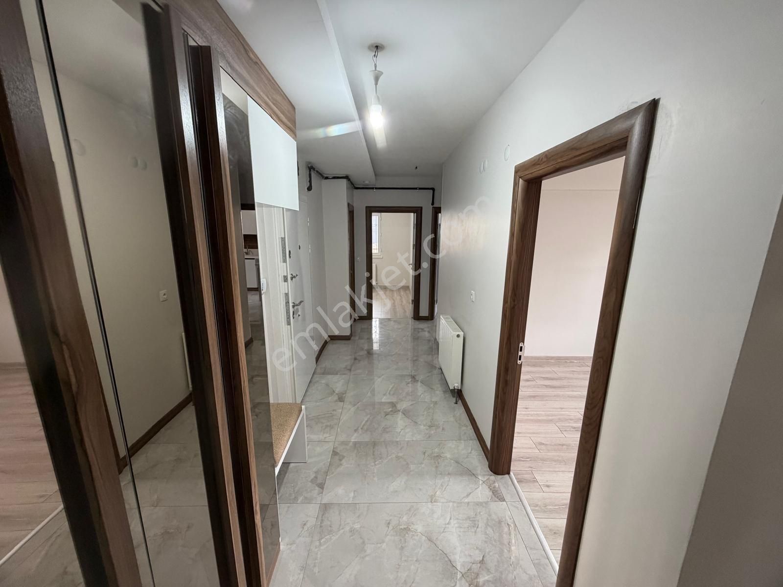 Demiröz'den M.kemalde Harika Lokasyonda Güney&batı Cephe 2+1 Daire - Görsel 15