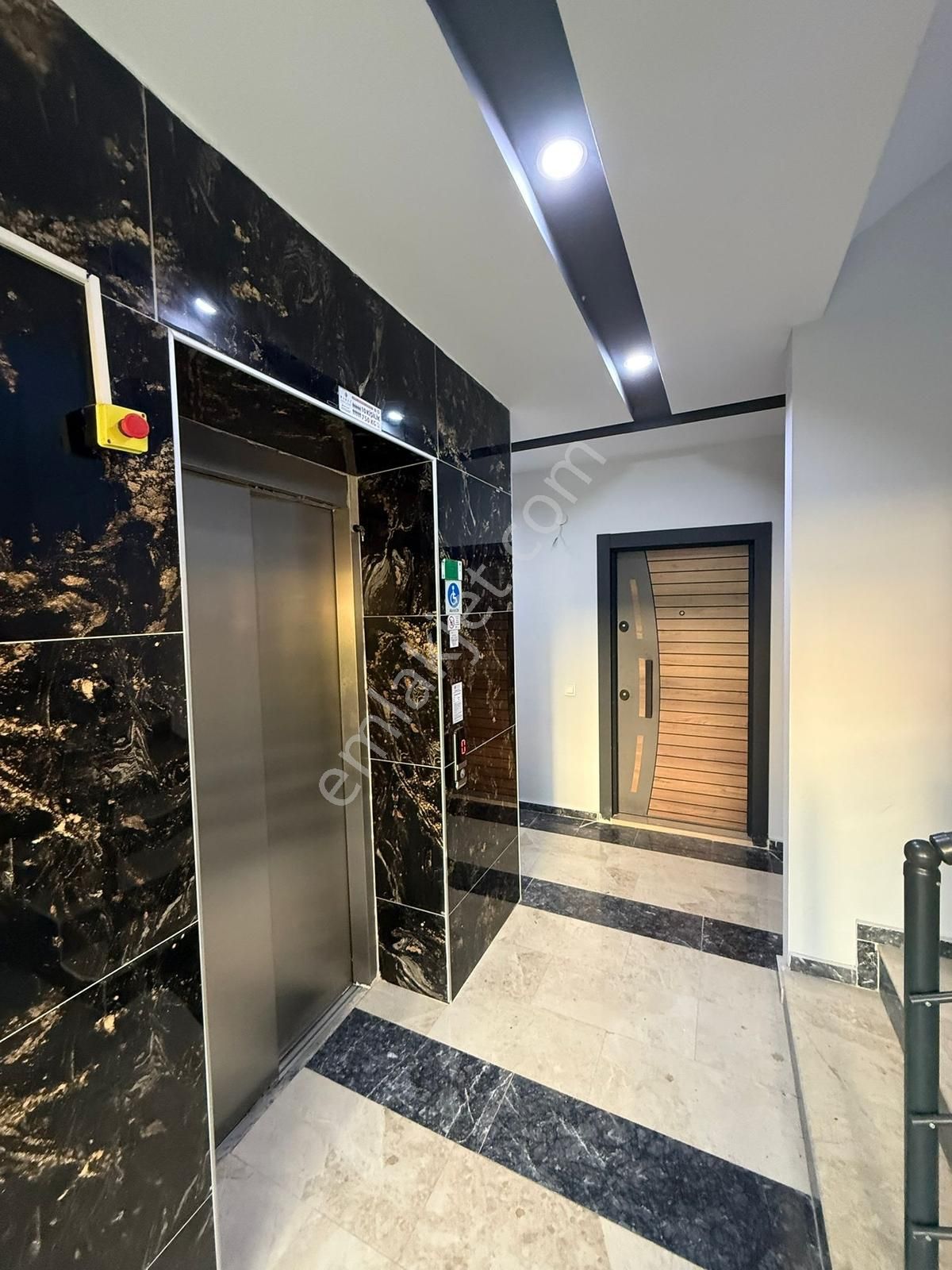 Varsak Menderes'te Kiralık 1+1 Açık Mutfak Giriş Kat Daire - Görsel 5