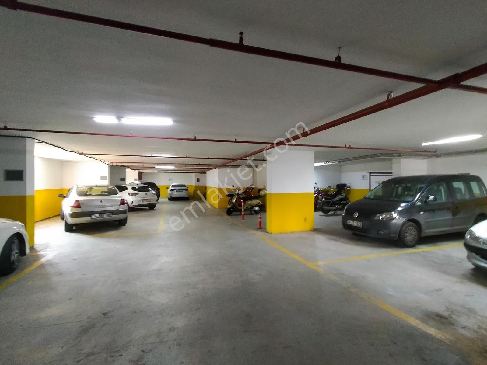 Beylikdüzü Osmanlı Cad. Muhteşem Teraslı 2+1 Geniş Kiralık Daire - Görsel 28