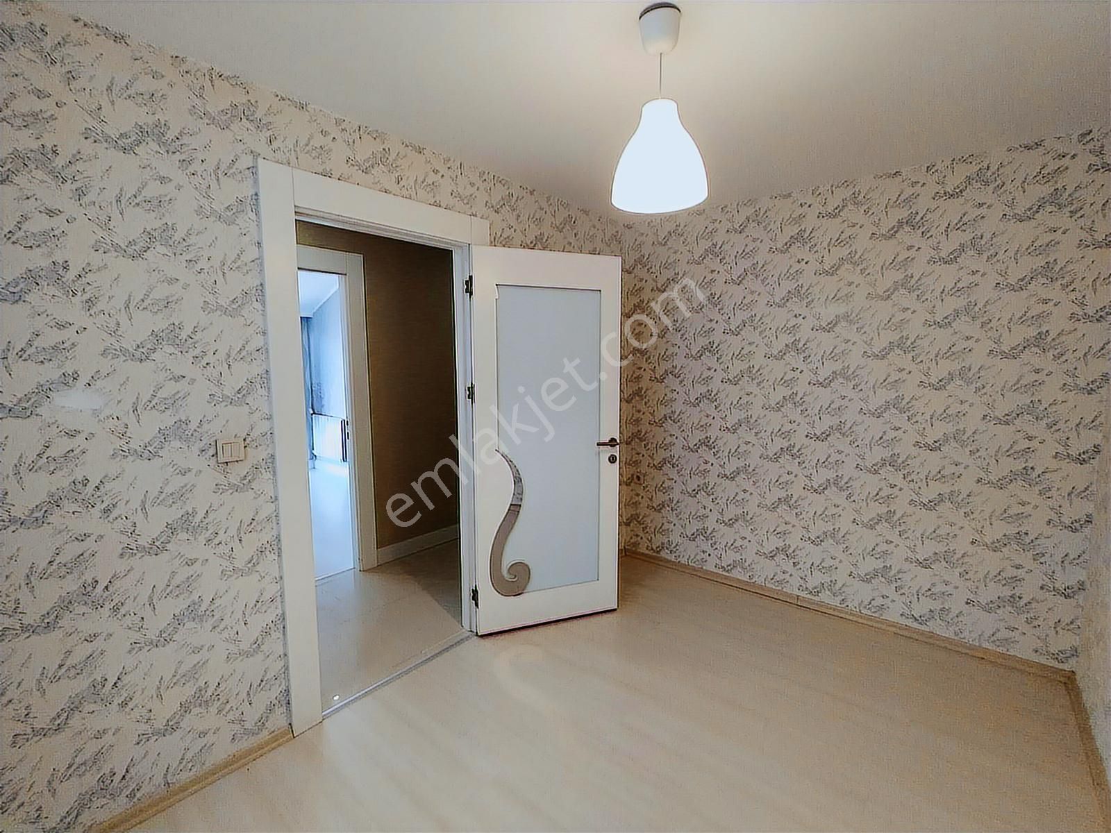 Beylikdüzü Osmanlı Cad. Muhteşem Teraslı 2+1 Geniş Kiralık Daire - Görsel 19