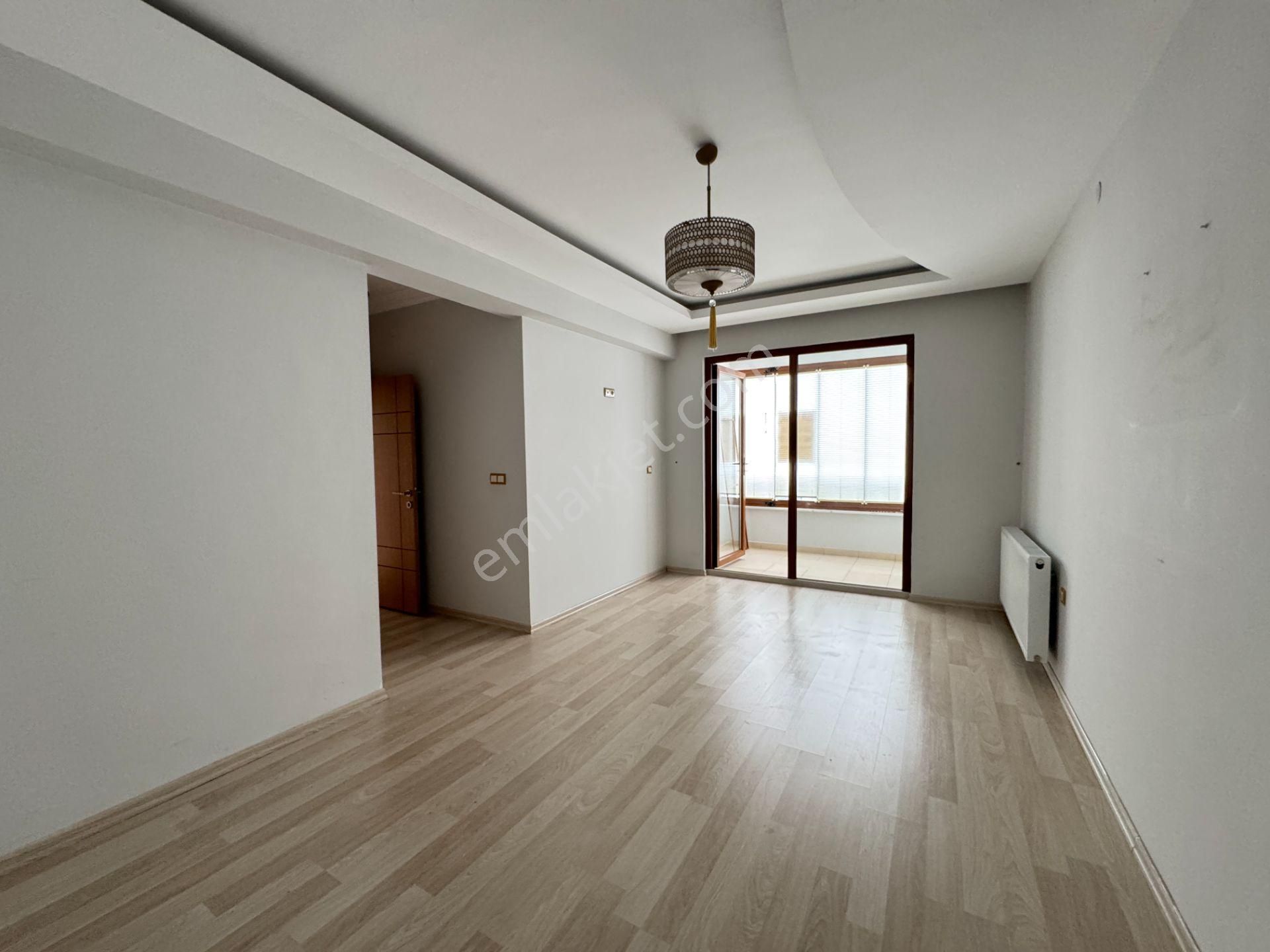 Trabzon Çukurçayır Mahallesi Ak Life 3 Ferah Kiralık Daire - Görsel 27