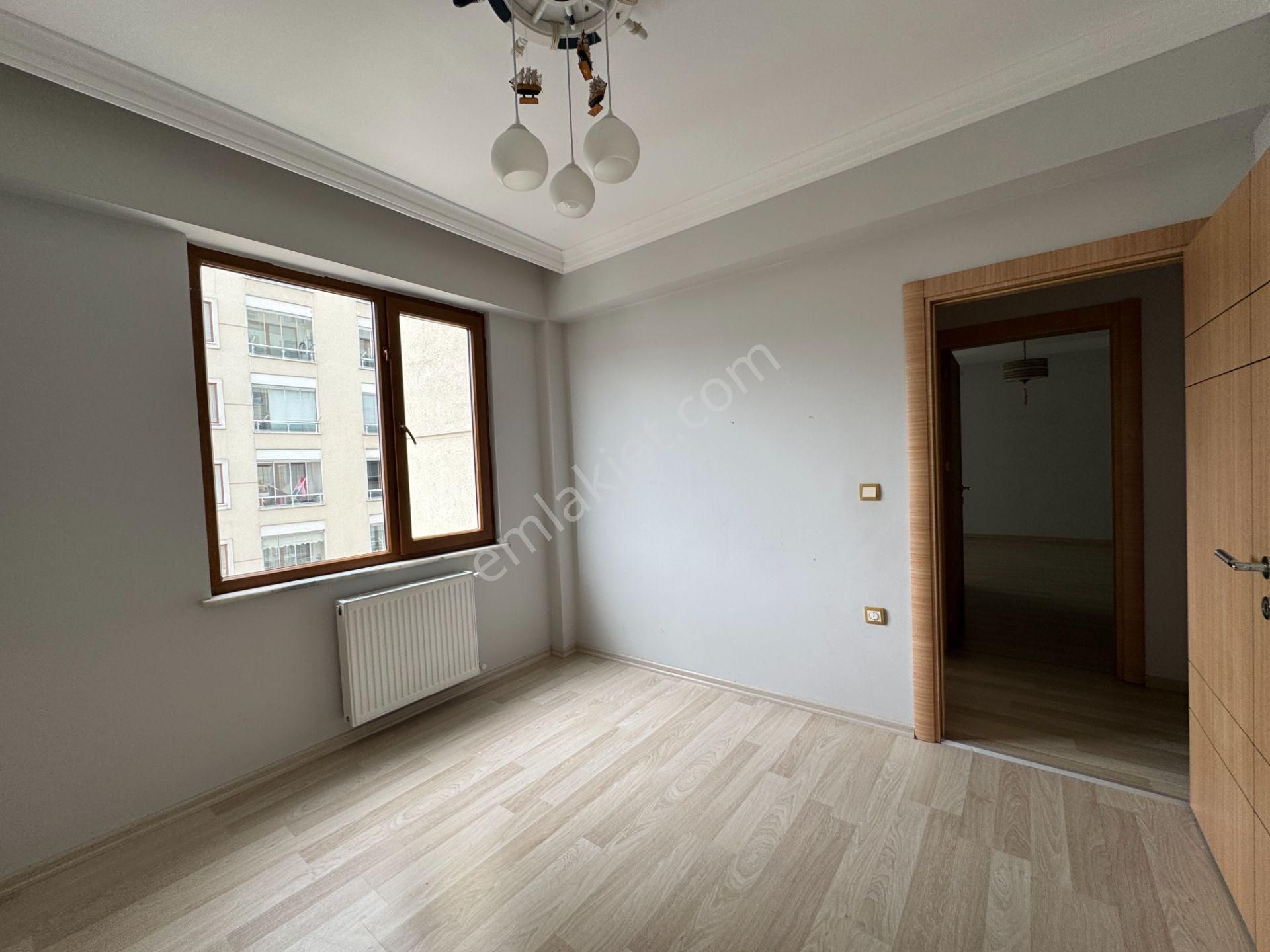 Trabzon Çukurçayır Mahallesi Ak Life 3 Ferah Kiralık Daire - Görsel 22