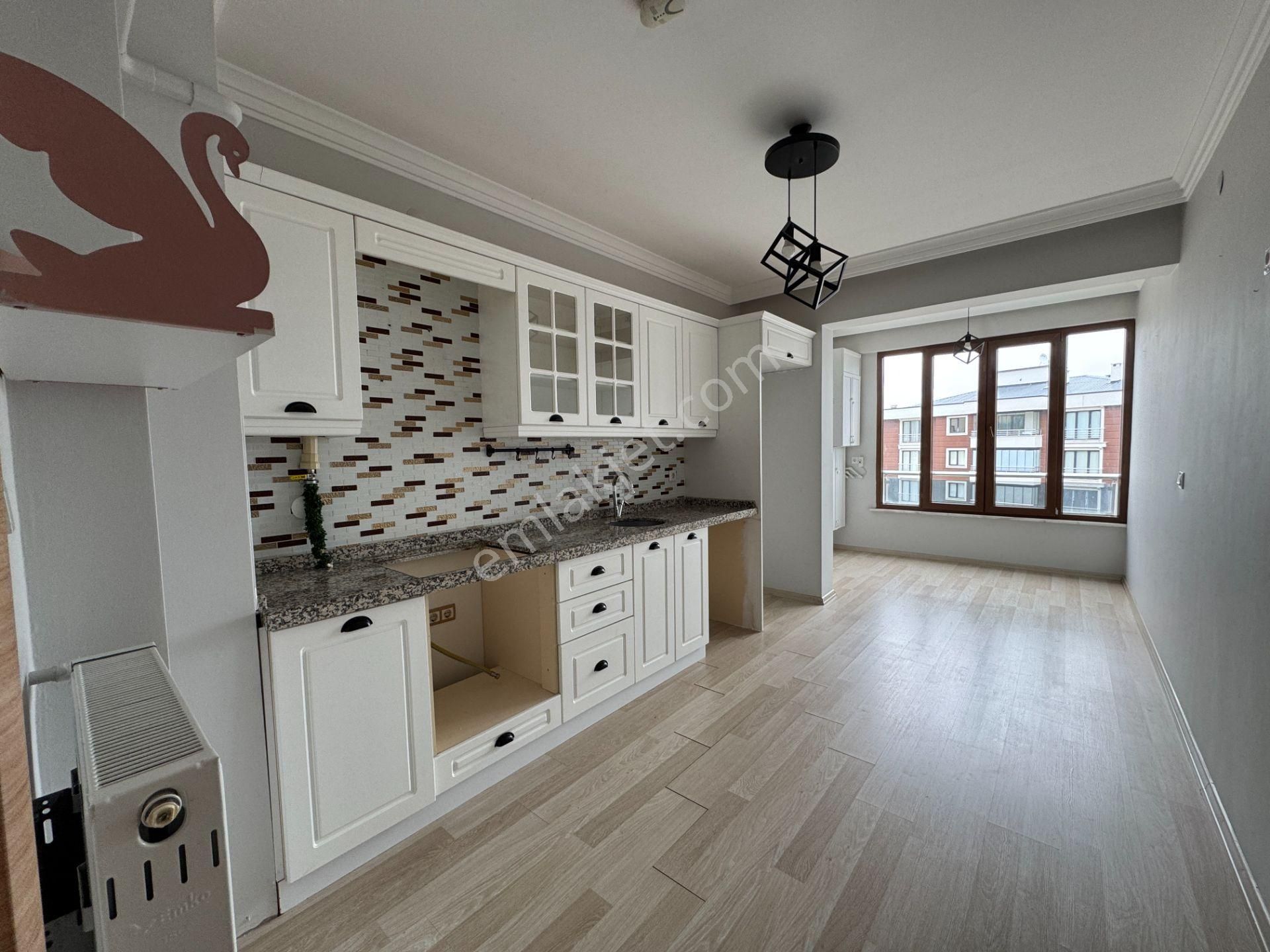 Trabzon Çukurçayır Mahallesi Ak Life 3 Ferah Kiralık Daire - Görsel 9