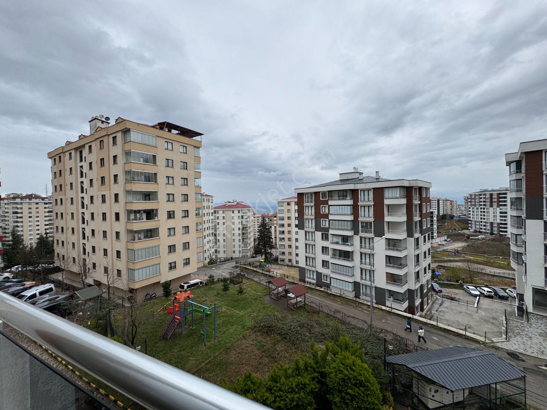 Trabzon Çukurçayır Mahallesi Ak Life 3 Ferah Kiralık Daire - Görsel 12