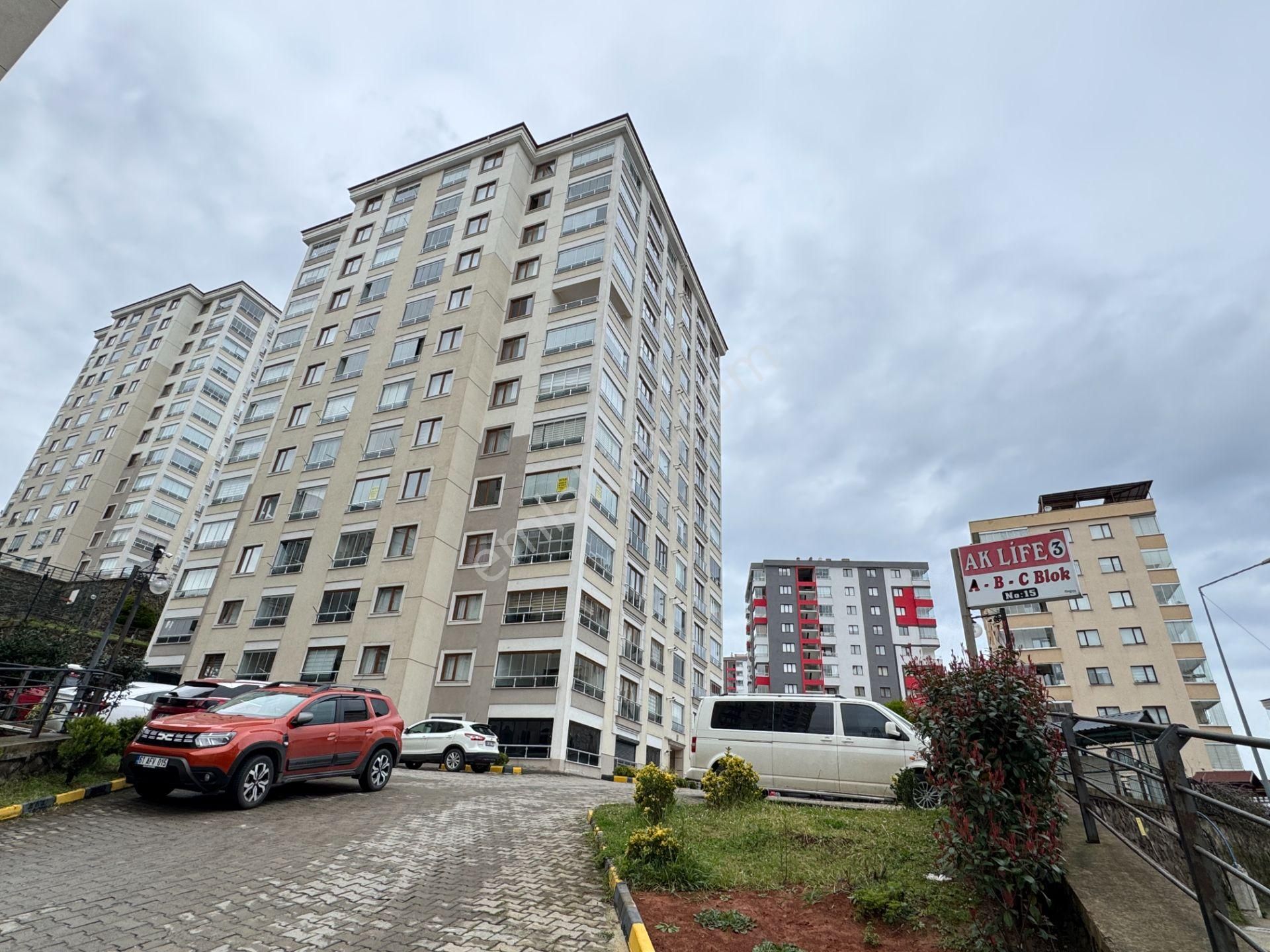 Trabzon Çukurçayır Mahallesi Ak Life 3 Ferah Kiralık Daire - Görsel 2