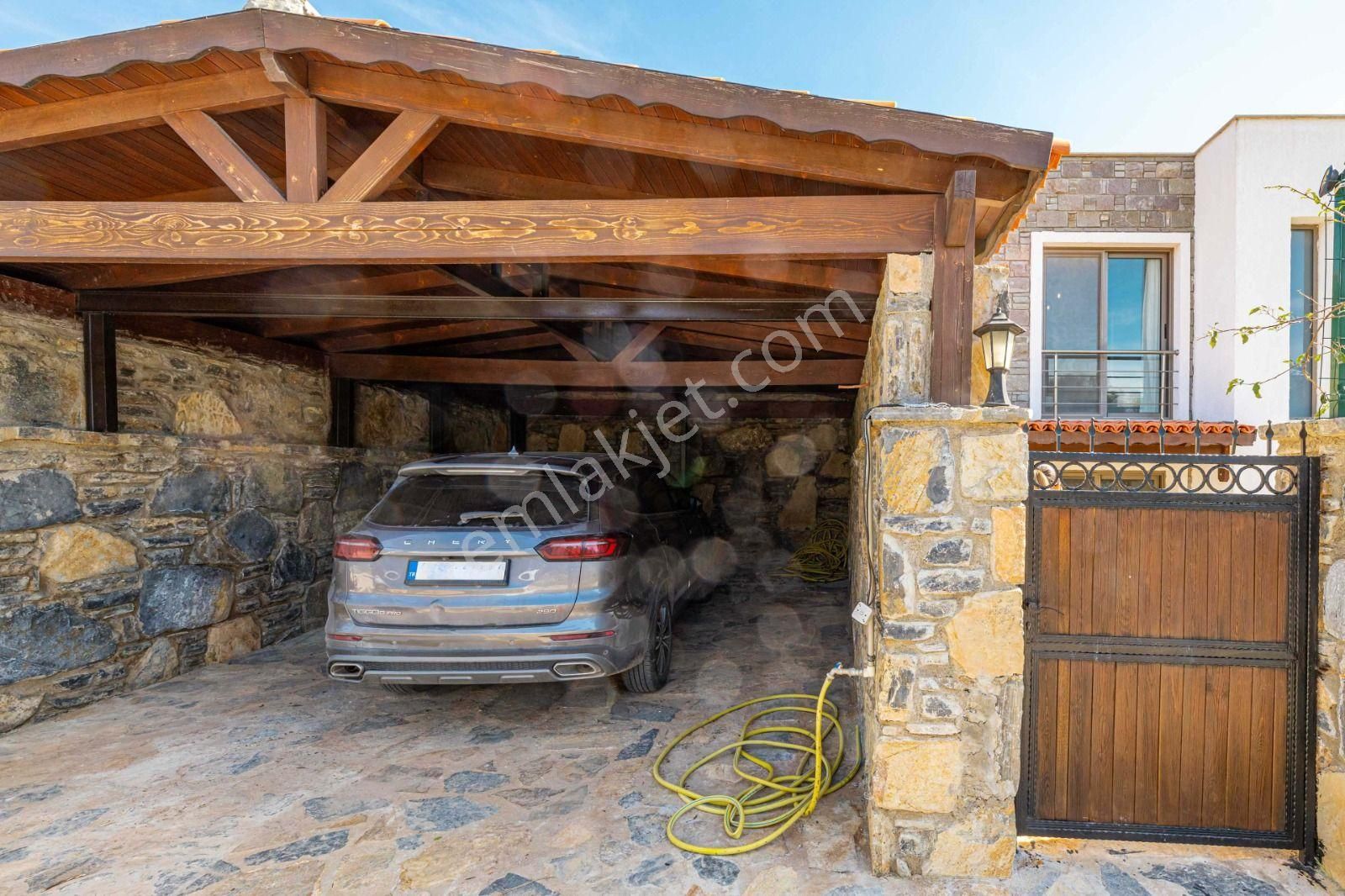 Bodrum Yalıçiftlik’te Müştemilatlı Tam Müstakil Villa - Görsel 14