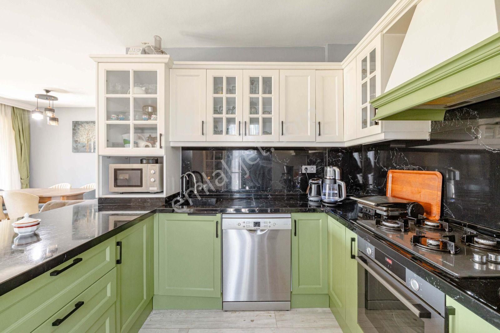 Bodrum Yalıçiftlik’te Müştemilatlı Tam Müstakil Villa - Görsel 23