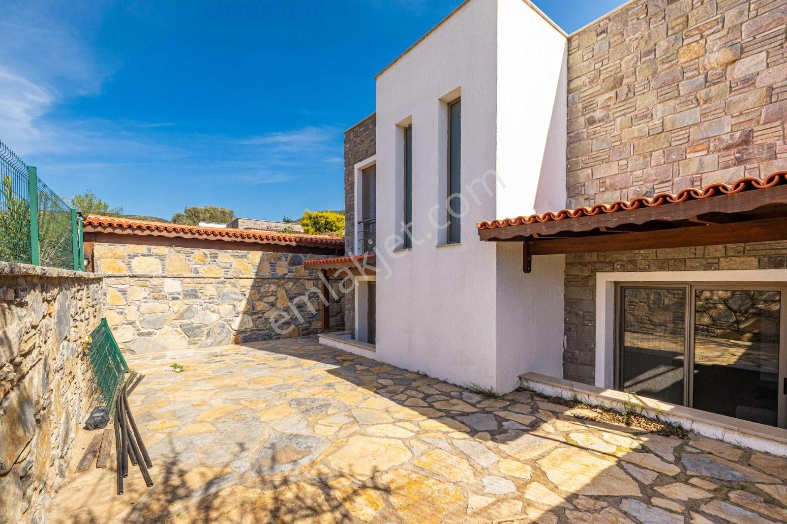 Bodrum Yalıçiftlik’te Müştemilatlı Tam Müstakil Villa - Görsel 4