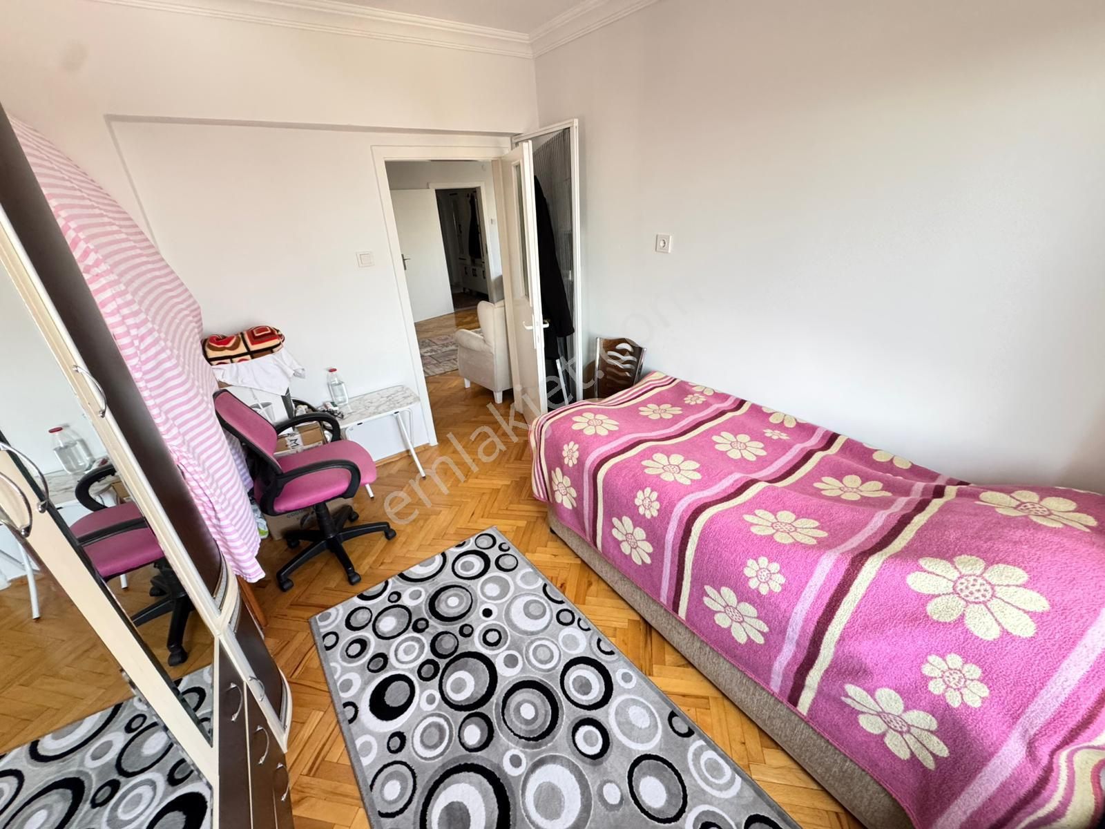 K.eğitim Araştırma Hastanesine 3 Bina 3+1 Ön Cephe Orta Kat Acil - Görsel 13