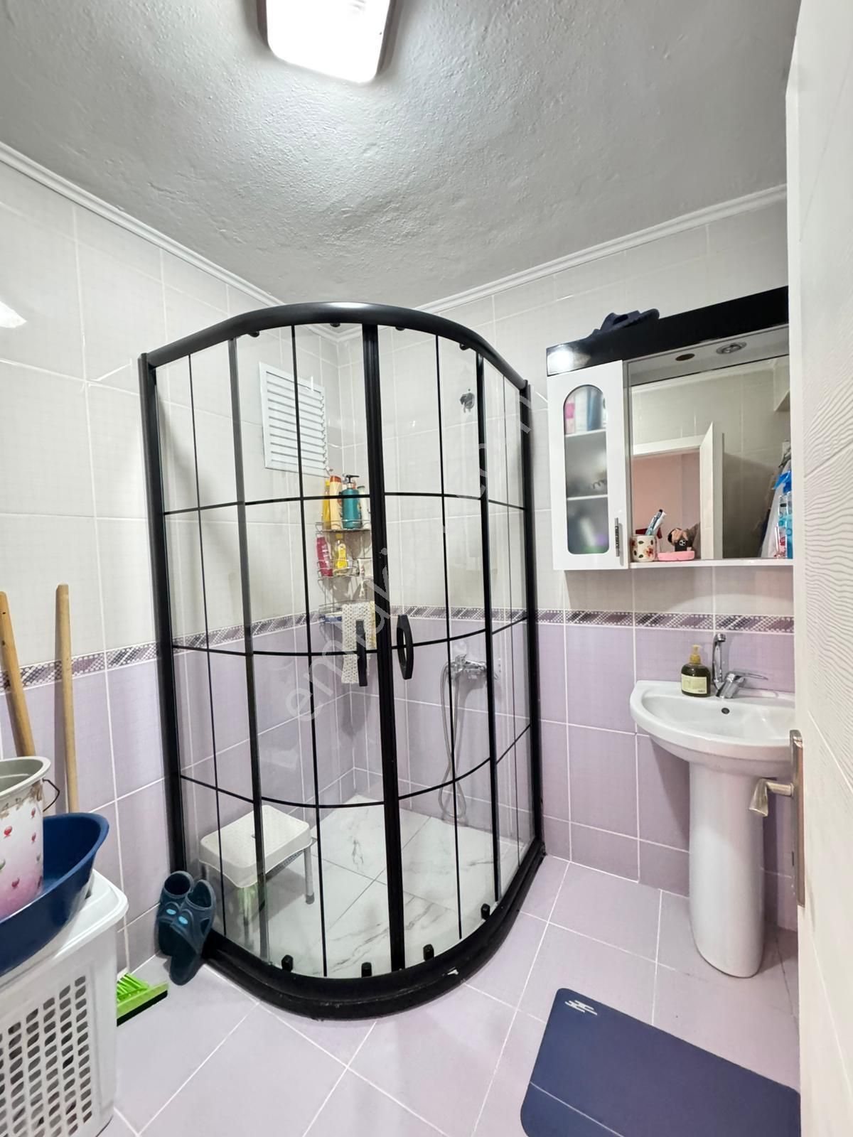 K.eğitim Araştırma Hastanesine 3 Bina 3+1 Ön Cephe Orta Kat Acil - Görsel 11