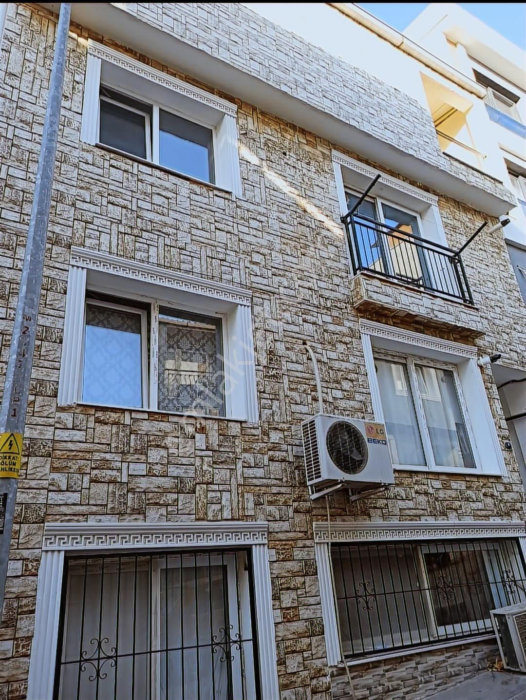 İzmir Buca Yaylacık Mahallesi 1+1 Kiralık Daire - Görsel 10