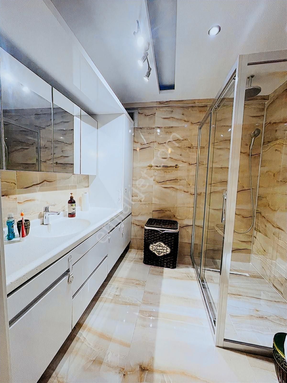 Eryaman Twin Towers Panoramik Manzaralı Eşyalı 4+1 Lüks Daire - Görsel 27