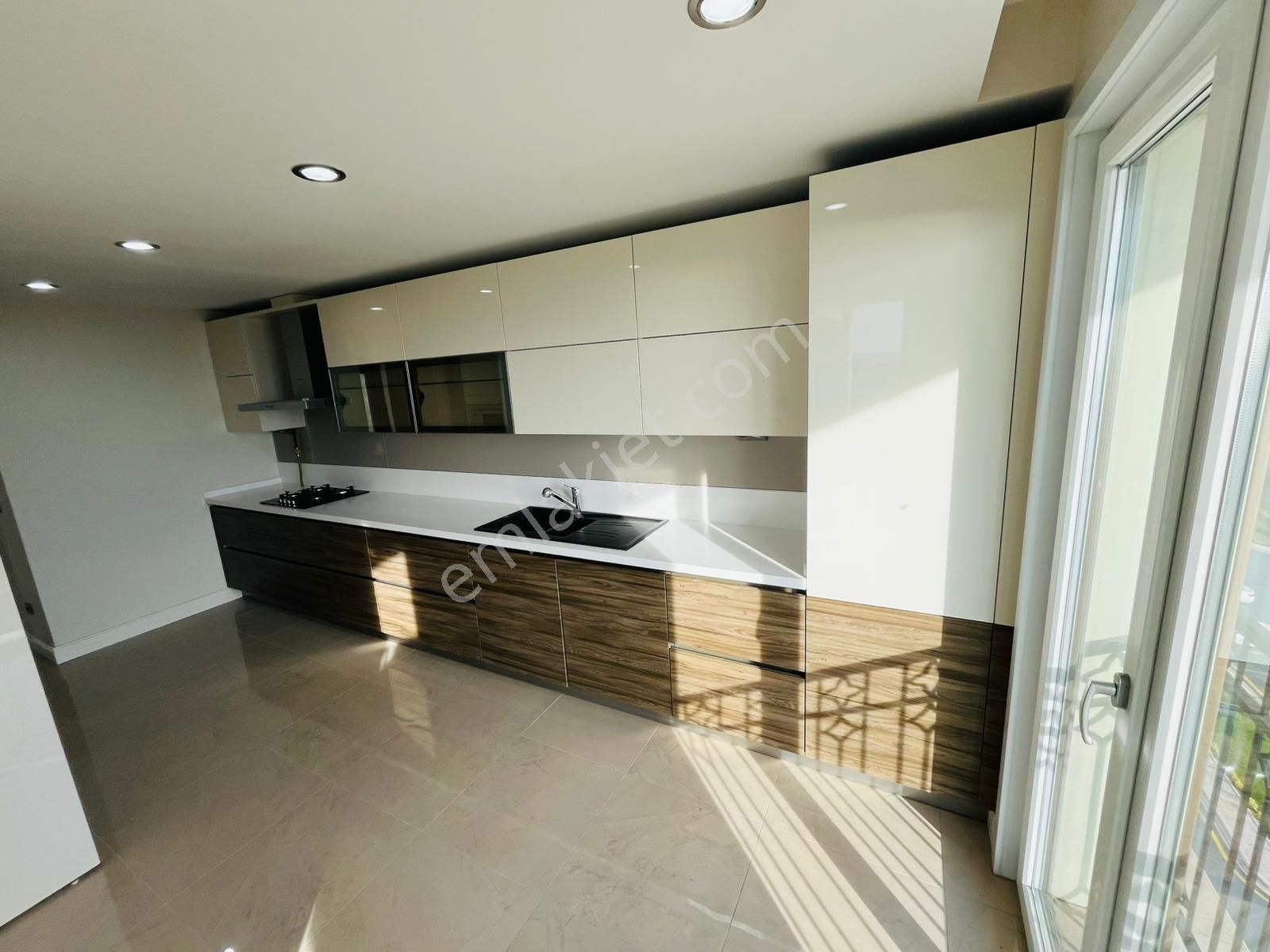 Piyasa Gayrimenkul'den Deniz İstanbul De Satılık 3+1 Daire - Görsel 3