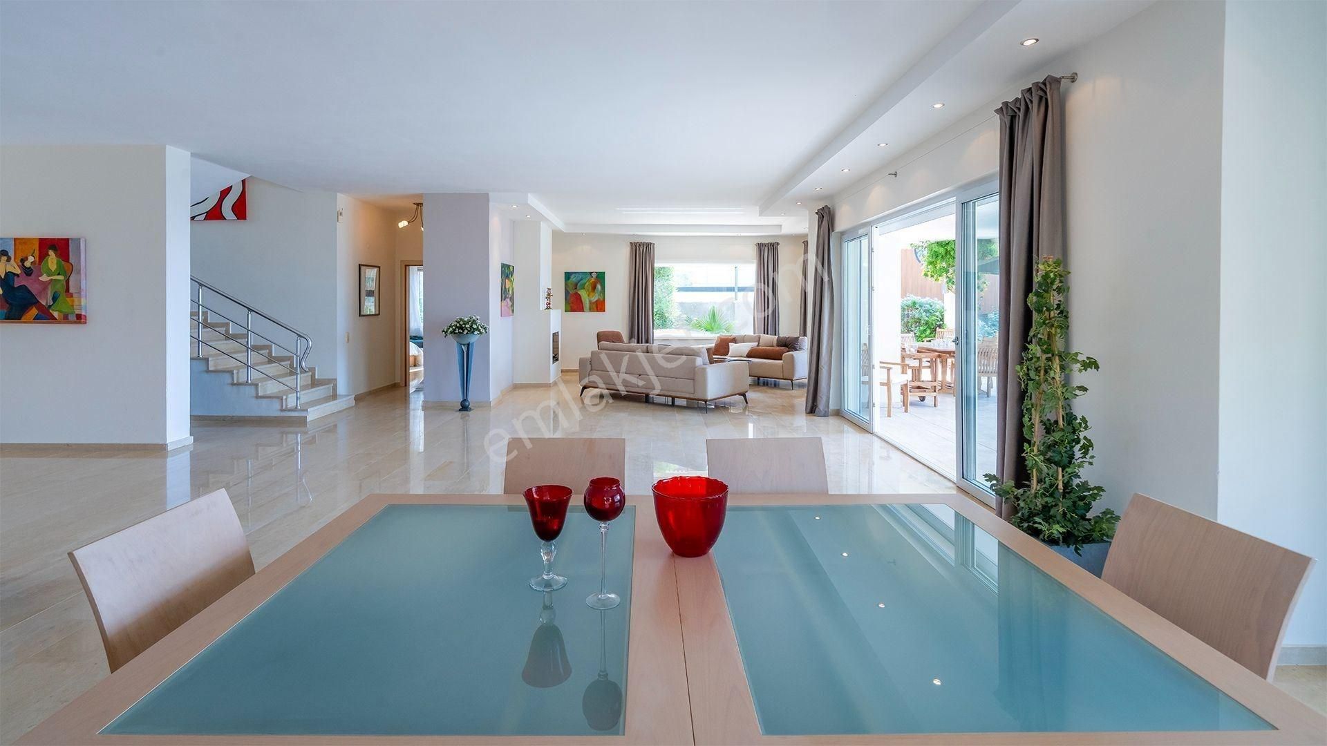 Alanya Bektaş 5+1 Özel Havuzlu Özel Bahçeli Muhteşem Villa - Görsel 8