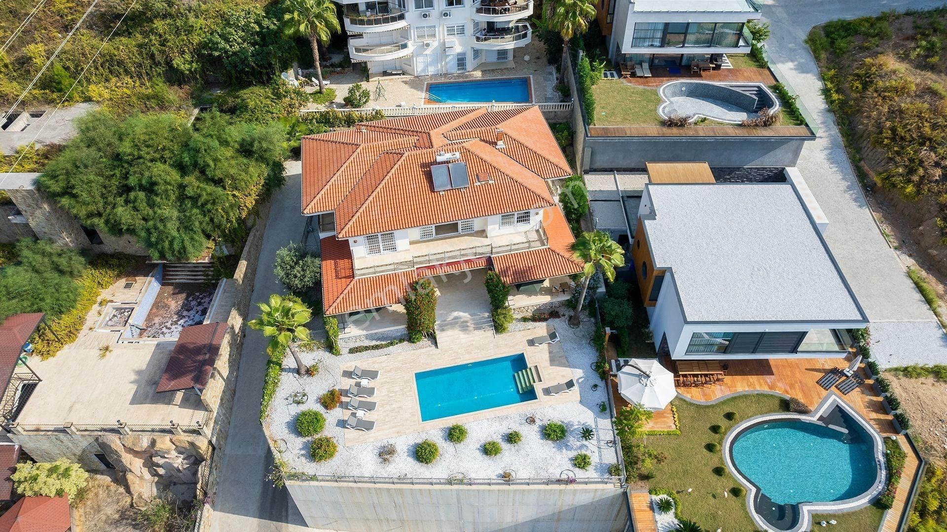 Alanya Bektaş 5+1 Özel Havuzlu Özel Bahçeli Muhteşem Villa - Görsel 3