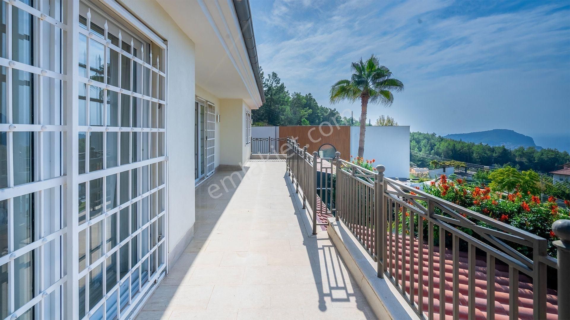 Alanya Bektaş 5+1 Özel Havuzlu Özel Bahçeli Muhteşem Villa - Görsel 28