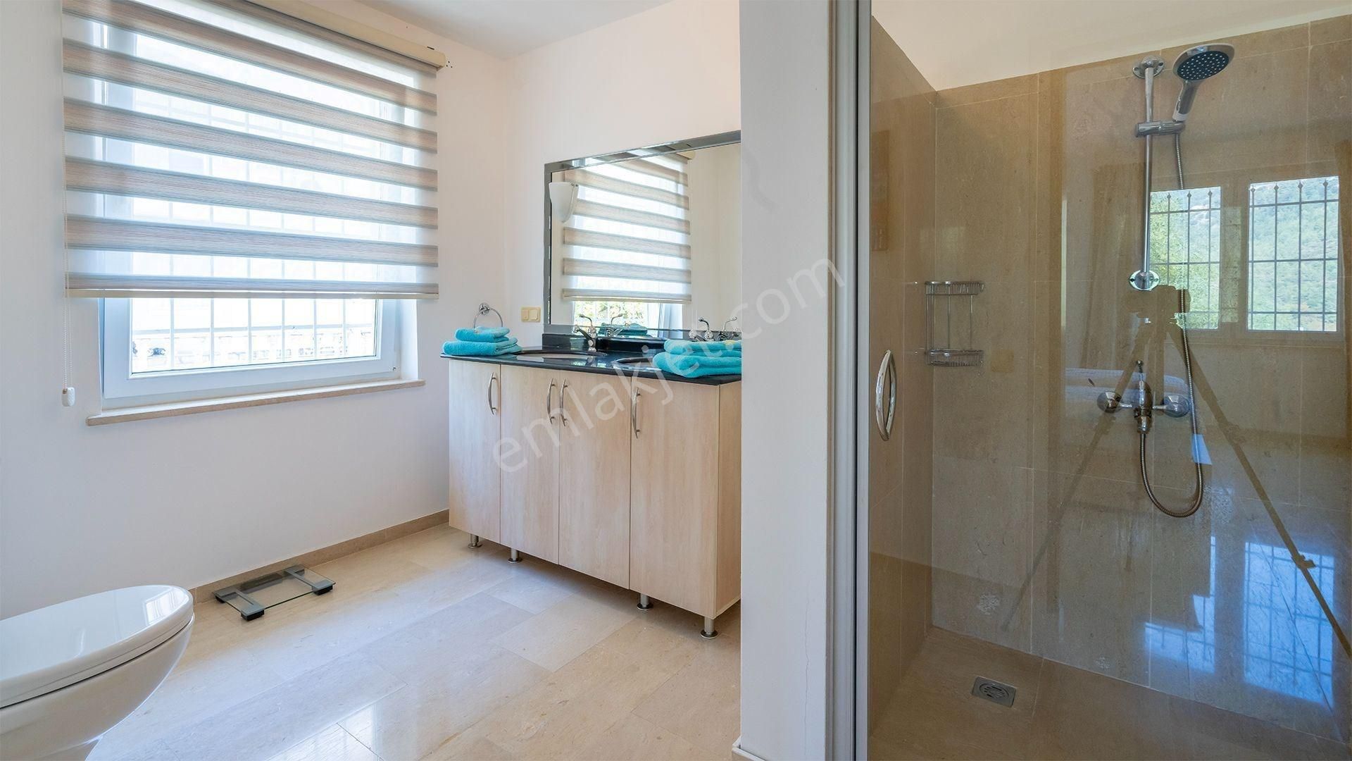 Alanya Bektaş 5+1 Özel Havuzlu Özel Bahçeli Muhteşem Villa - Görsel 30