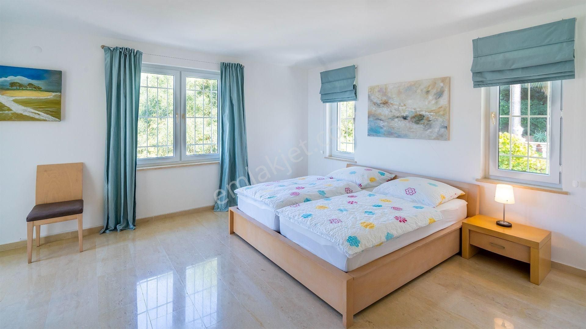 Alanya Bektaş 5+1 Özel Havuzlu Özel Bahçeli Muhteşem Villa - Görsel 13