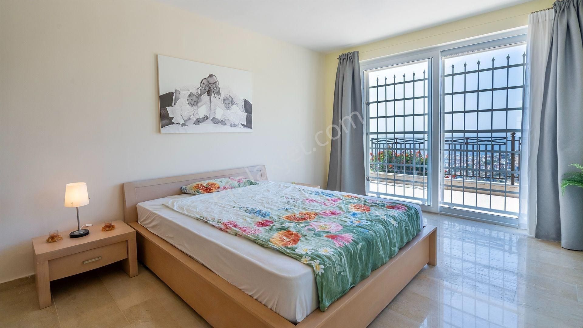 Alanya Bektaş 5+1 Özel Havuzlu Özel Bahçeli Muhteşem Villa - Görsel 16