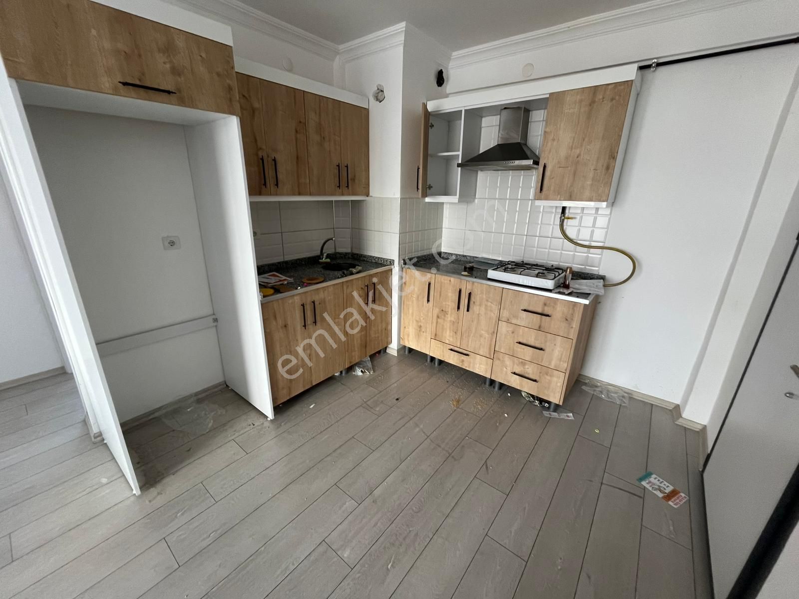 Doğakent Sitesinde Ara Kat Satılık Daire --- Burcu Emlaktan - Görsel 3