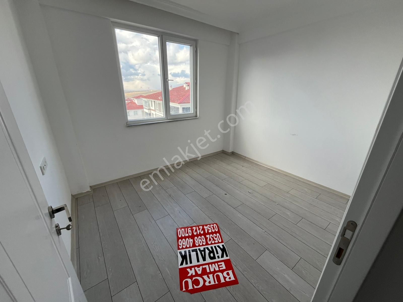 Doğakent Sitesinde Ara Kat Satılık Daire --- Burcu Emlaktan - Görsel 10