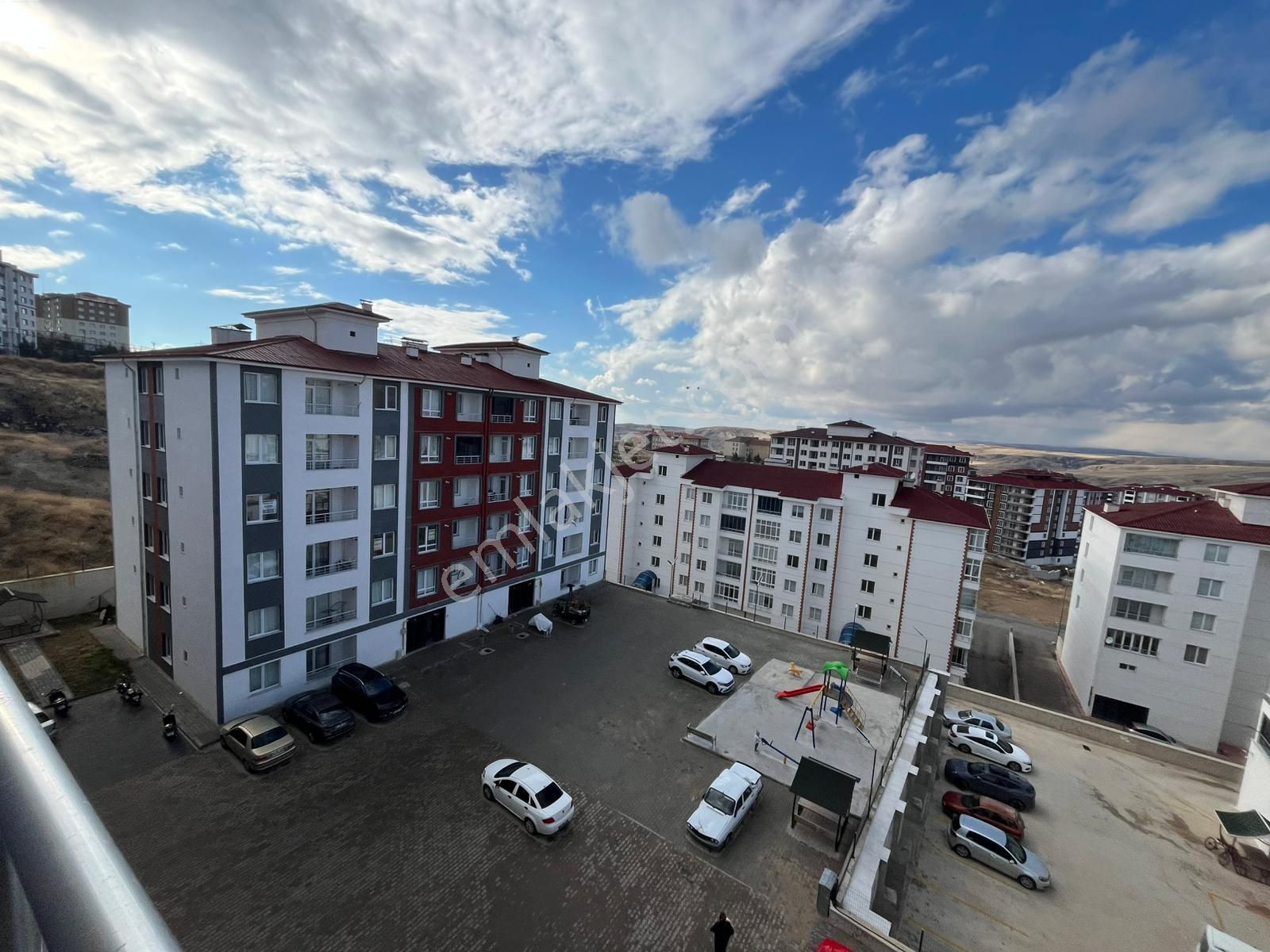 Doğakent Sitesinde Ara Kat Satılık Daire --- Burcu Emlaktan - Görsel 13