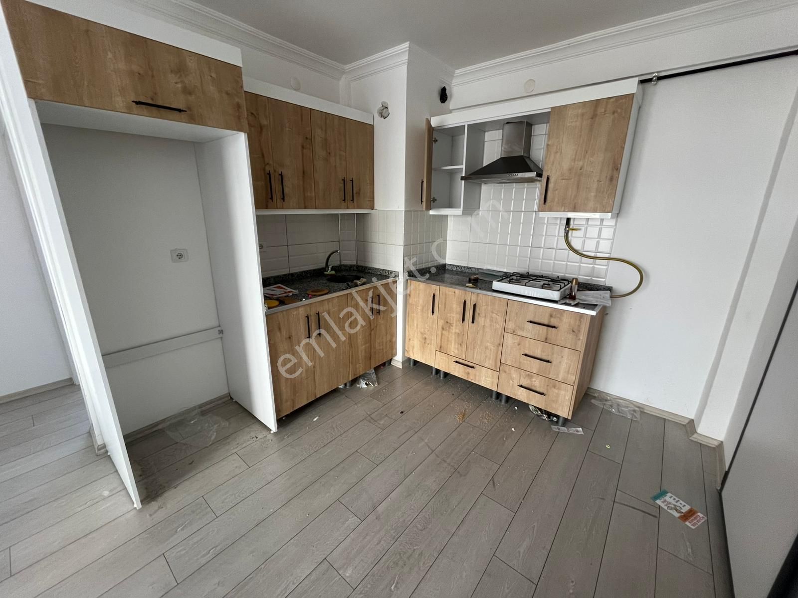 Doğakent Sitesinde Ara Kat Satılık Daire --- Burcu Emlaktan - Görsel 2