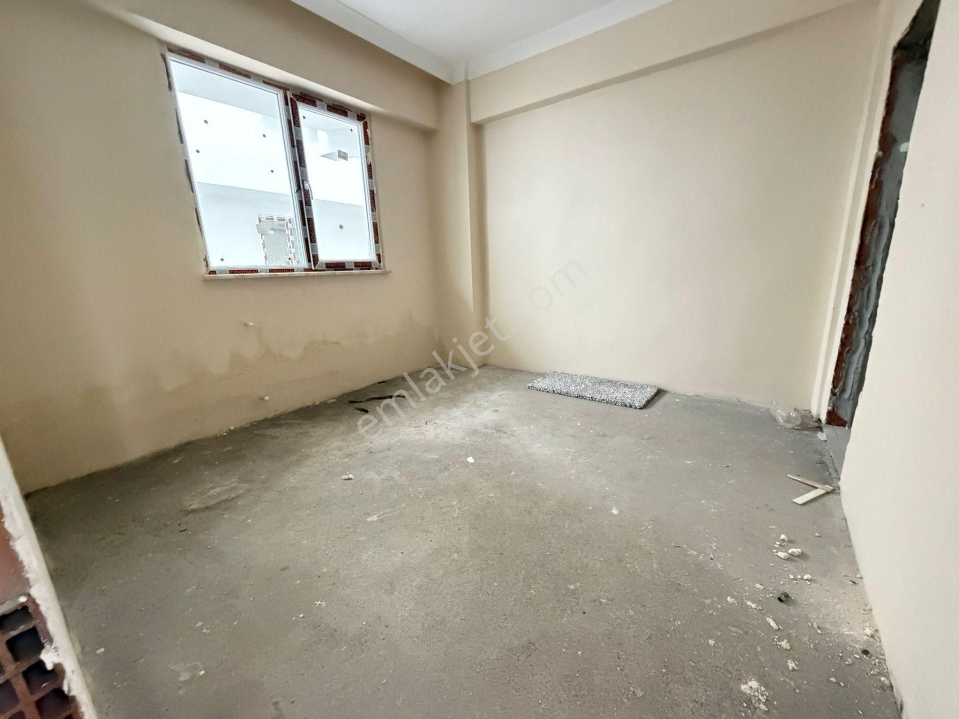 Üç Kardeşler'den 75.yıl Mah Cadde Üstü Sıfır Otoparklı Ara Kat - Görsel 6