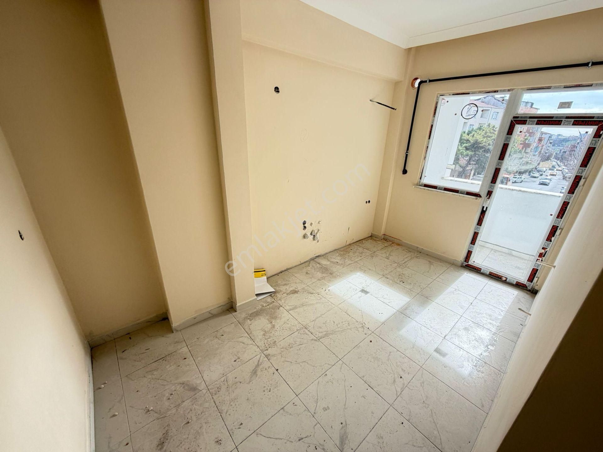 Üç Kardeşler'den 75.yıl Mah Cadde Üstü Sıfır Otoparklı Ara Kat - Görsel 9