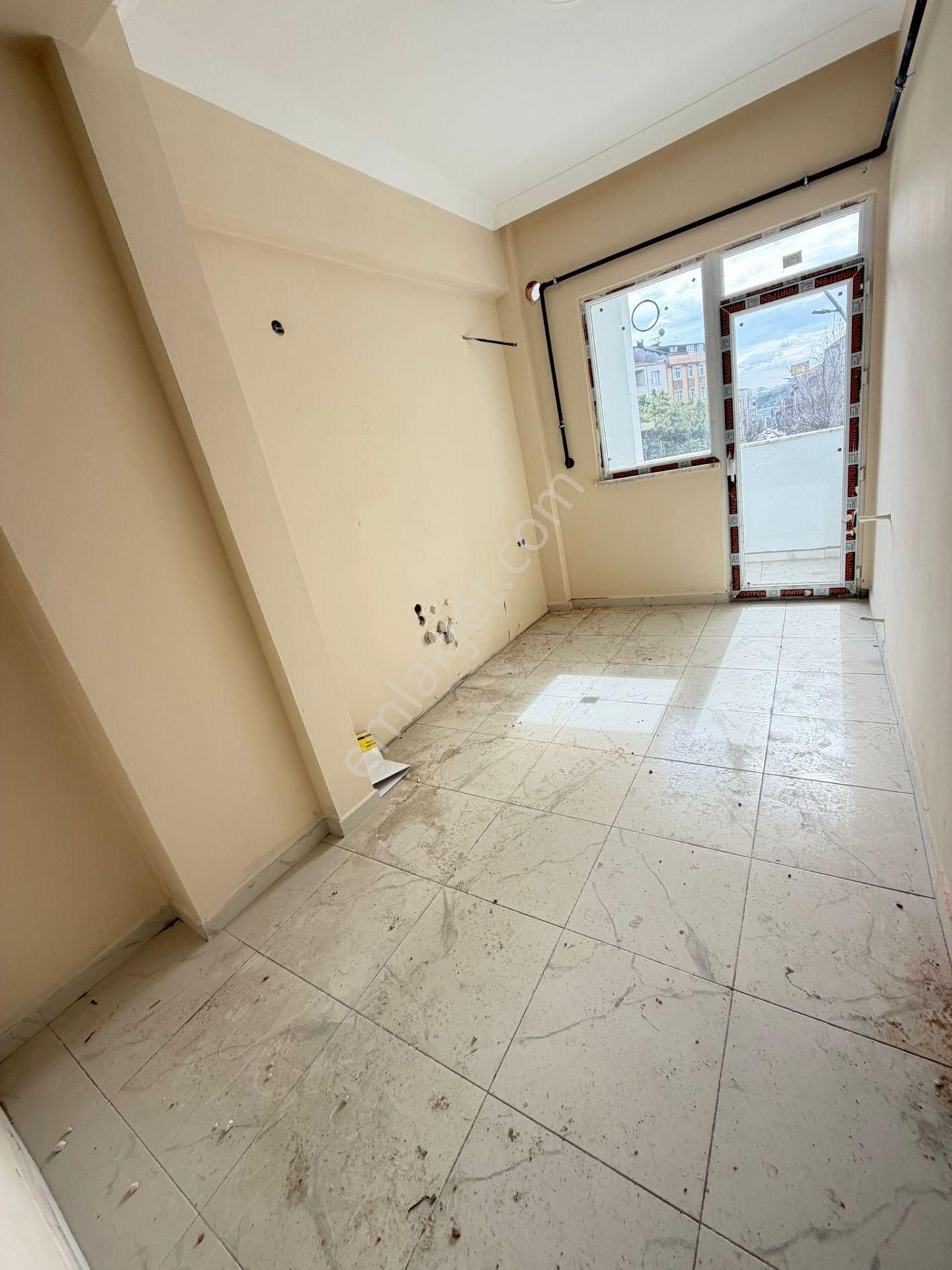 Üç Kardeşler'den 75.yıl Mah Cadde Üstü Sıfır Otoparklı Ara Kat - Görsel 11