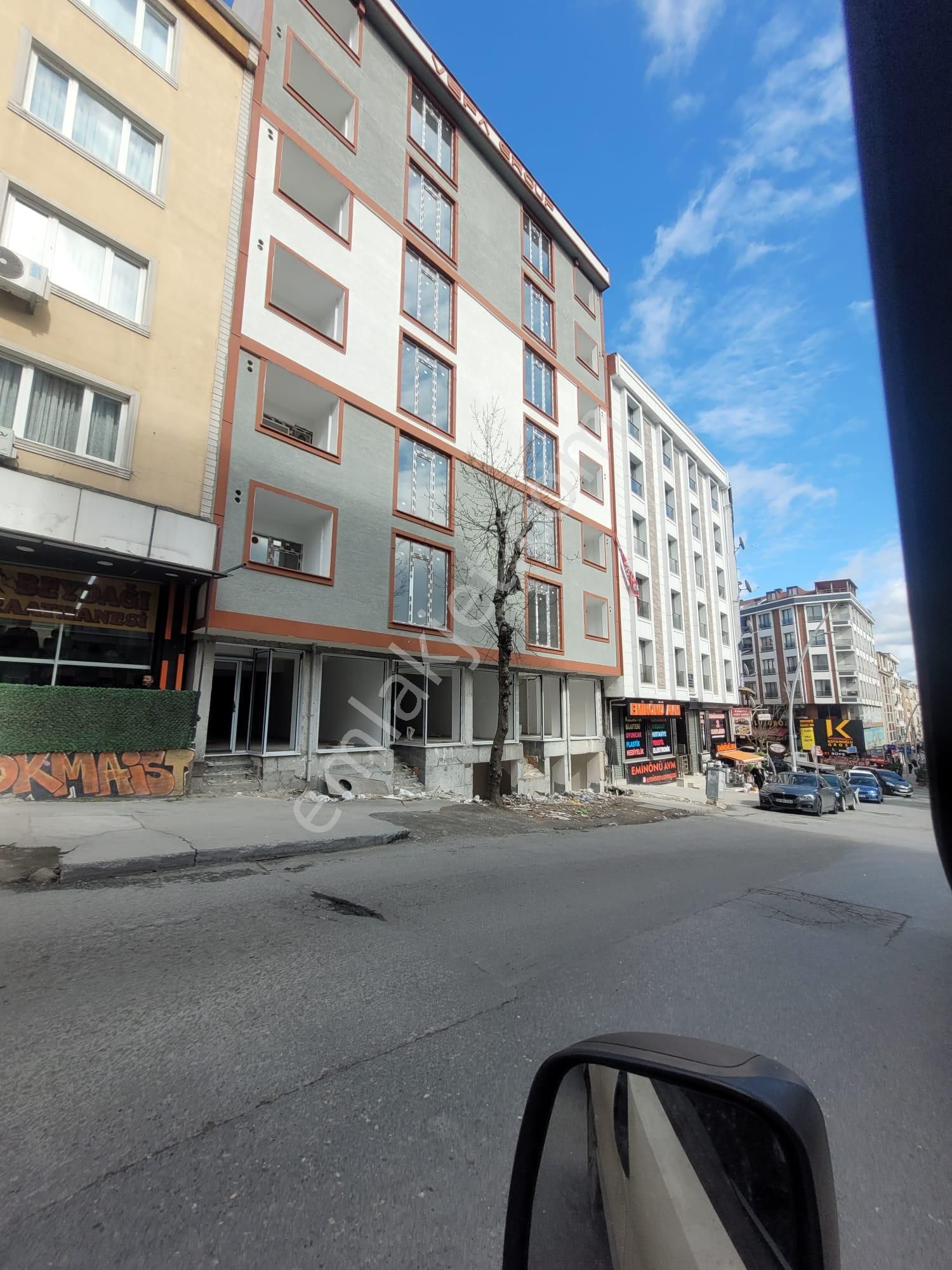 Üç Kardeşler'den 75.yıl Mah Cadde Üstü Sıfır Otoparklı Ara Kat - Görsel 16