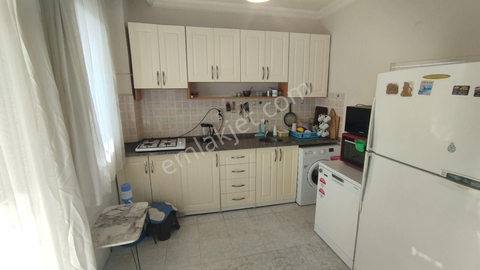 İlkon'dan Babataşı Merkezi Konumda Kiralık 2+1 Eşyalı Ara Kat - Görsel 2