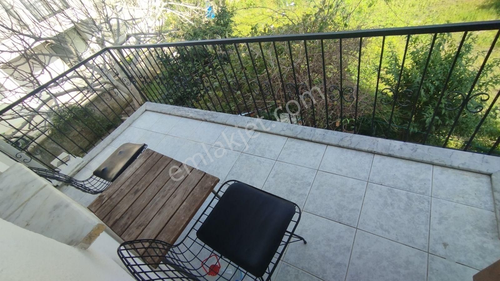 İlkon'dan Babataşı Merkezi Konumda Kiralık 2+1 Eşyalı Ara Kat - Görsel 9