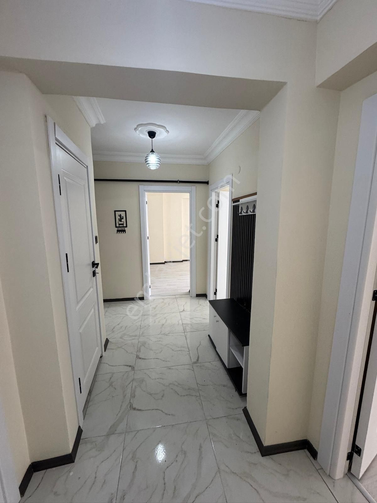 Rekoor Emlaktan Modern Pazarında 2+1 Satılık Daire - Görsel 6