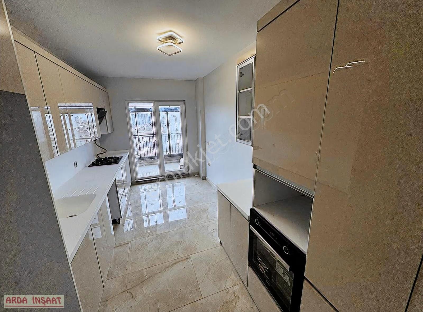 Uğurmumcu Mah Site İçinde Sıfır Lüx Otoparklı Daireler - Görsel 7