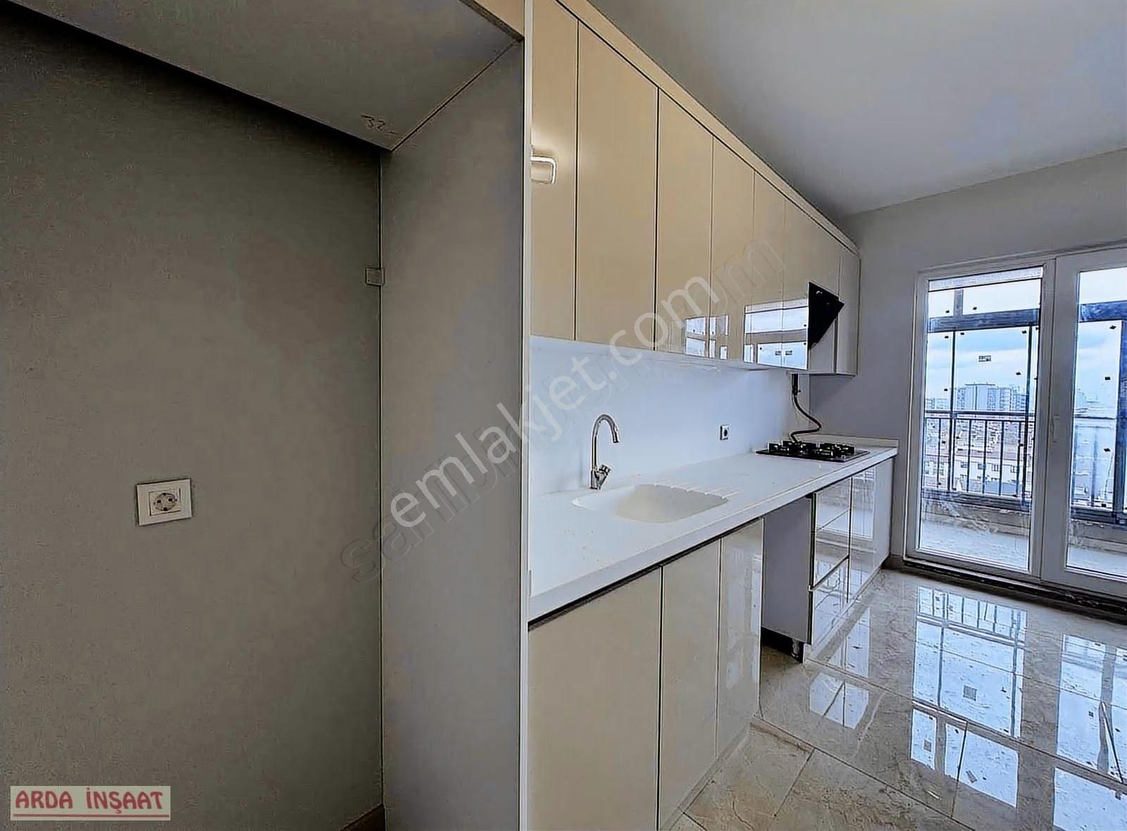 Uğurmumcu Mah Site İçinde Sıfır Lüx Otoparklı Daireler - Görsel 10