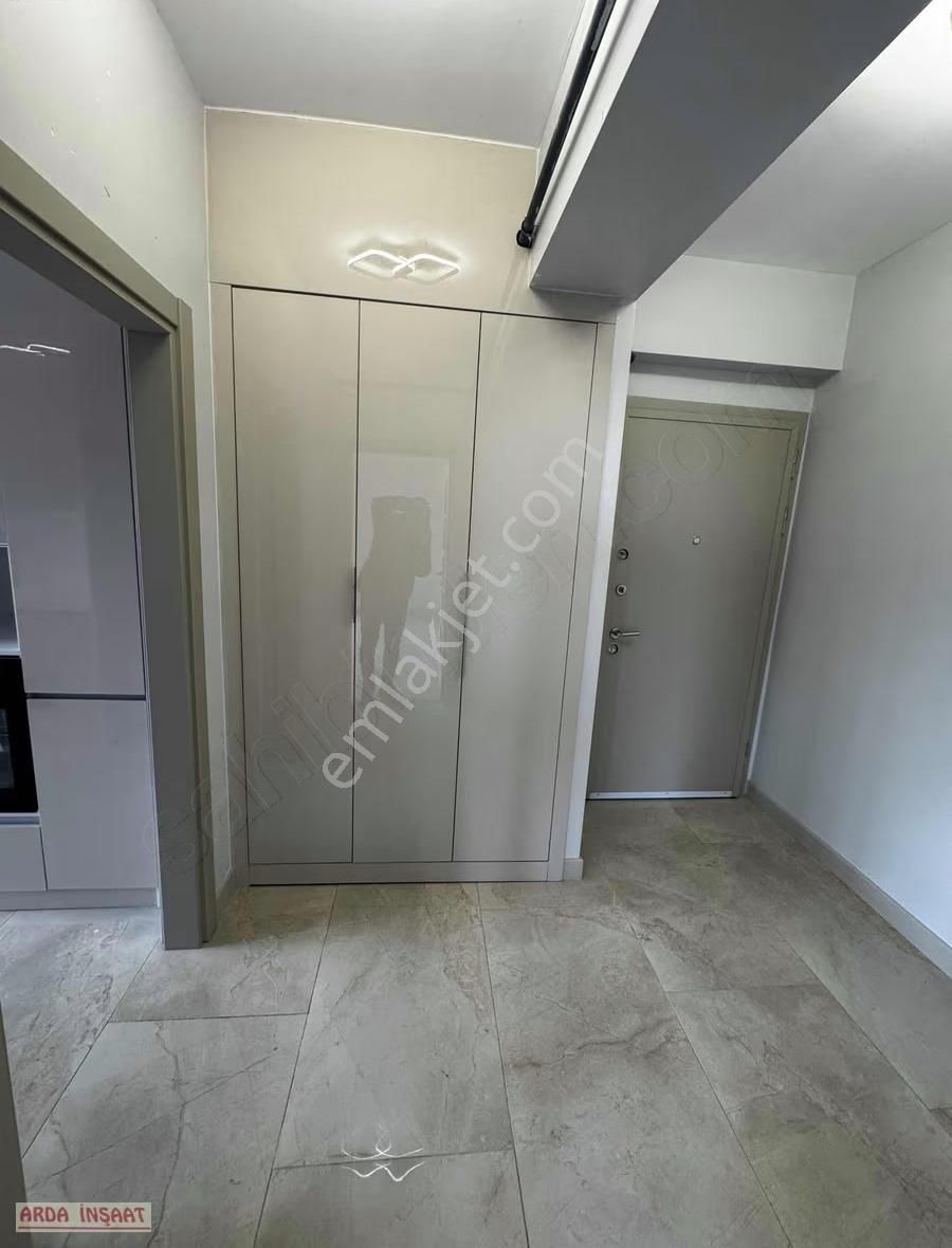 Uğurmumcu Mah Site İçinde Sıfır Lüx Otoparklı Daireler - Görsel 12