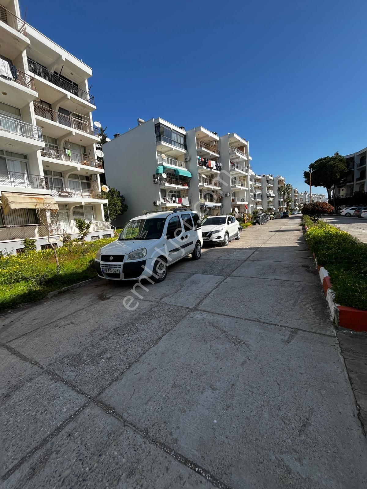 Mersin Erdemli Deniz Kenarında Satılık Eşyalı 2+1 Daire - Görsel 2