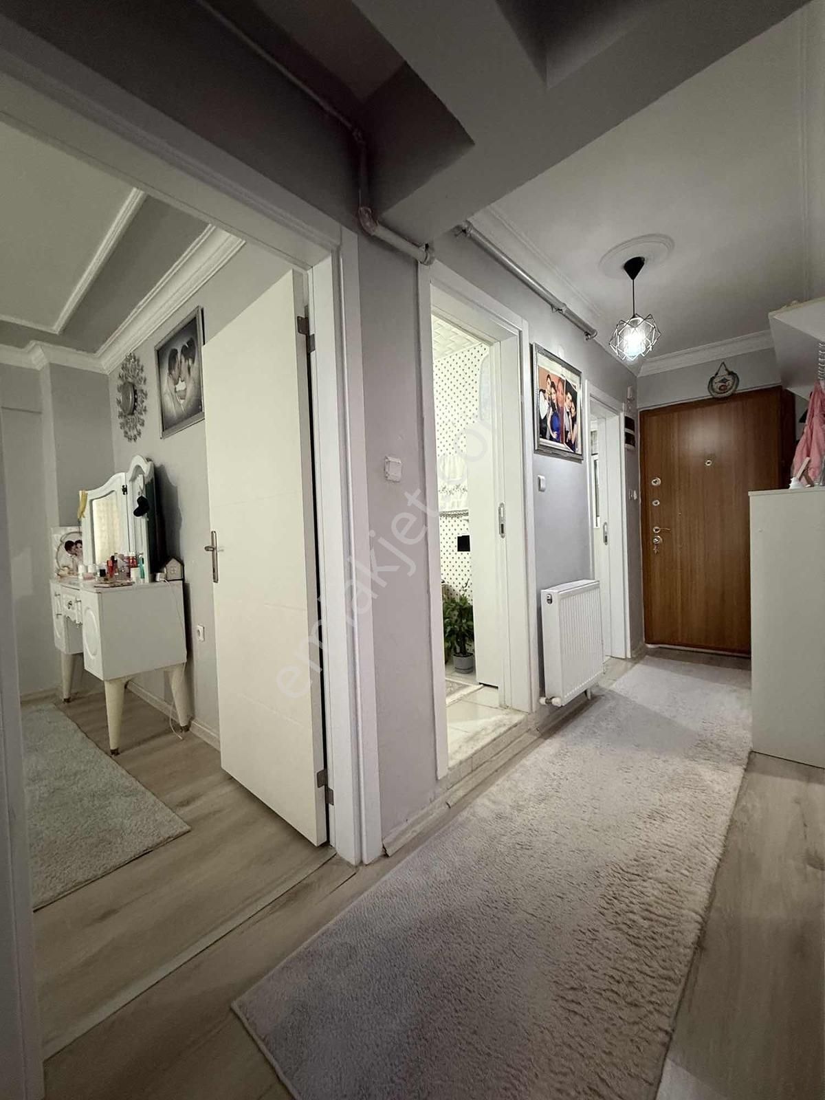 Nurfen'den Tadilatlı Otoparklı 2+1 Satılık Daire - Görsel 7