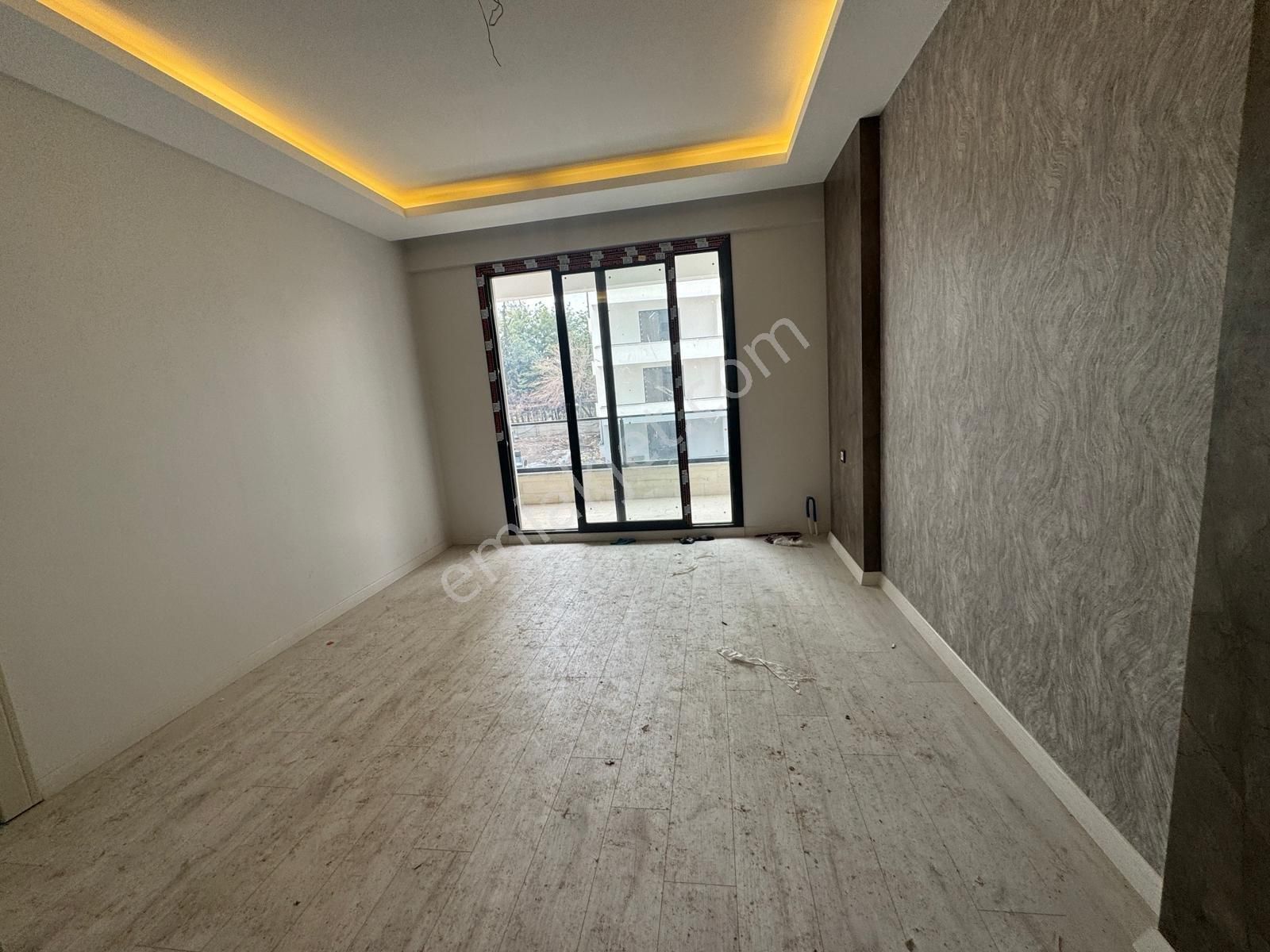 Ninova Avm Arkasında Sıfır Yapı Cadde Mağazalı Lüx 3+1 Daire - Görsel 2