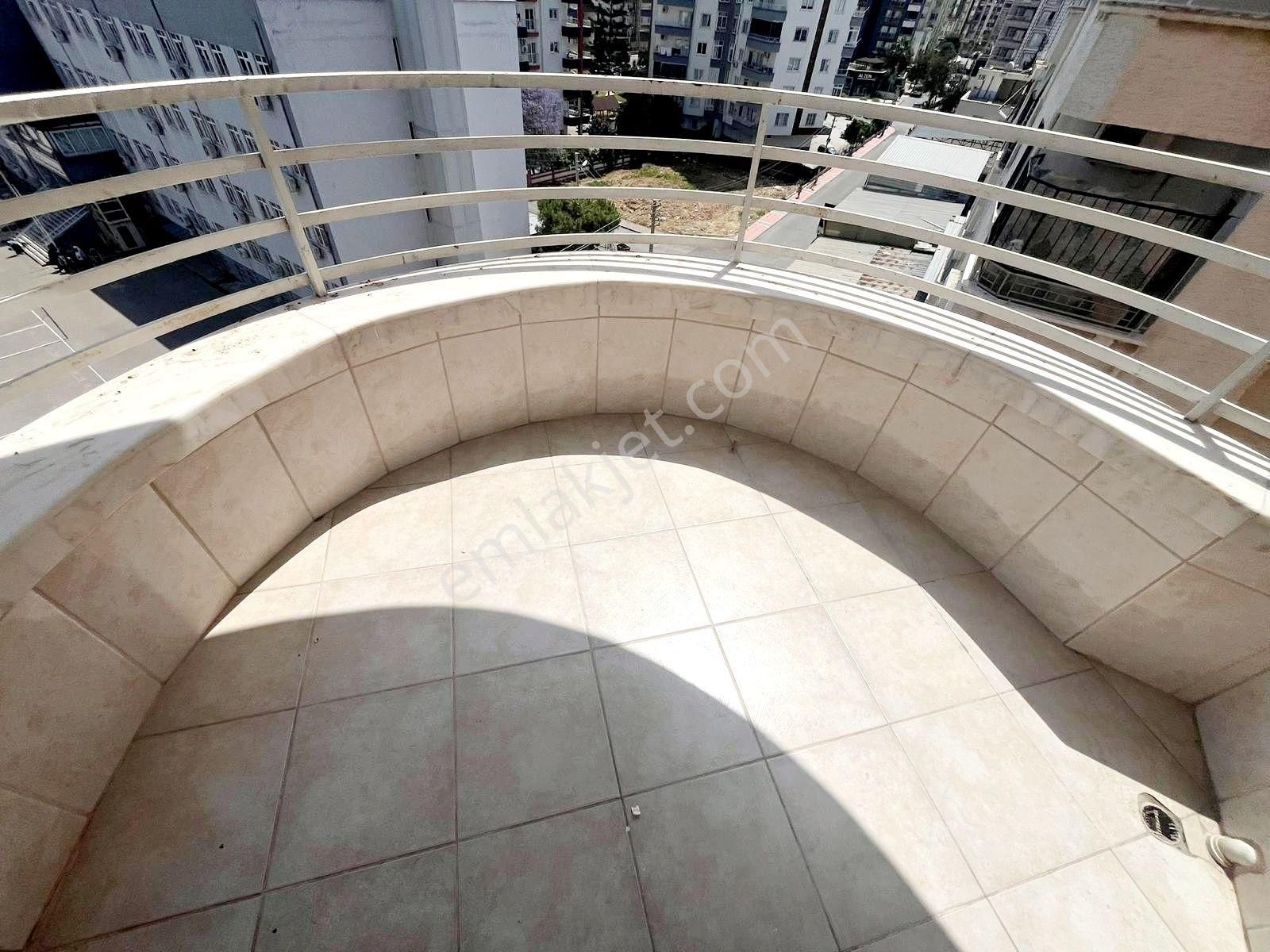 Hcl'den Gerçek Geniş 3+1 /3 Balkon/merkezi Konumda Satılık Daire - Görsel 3