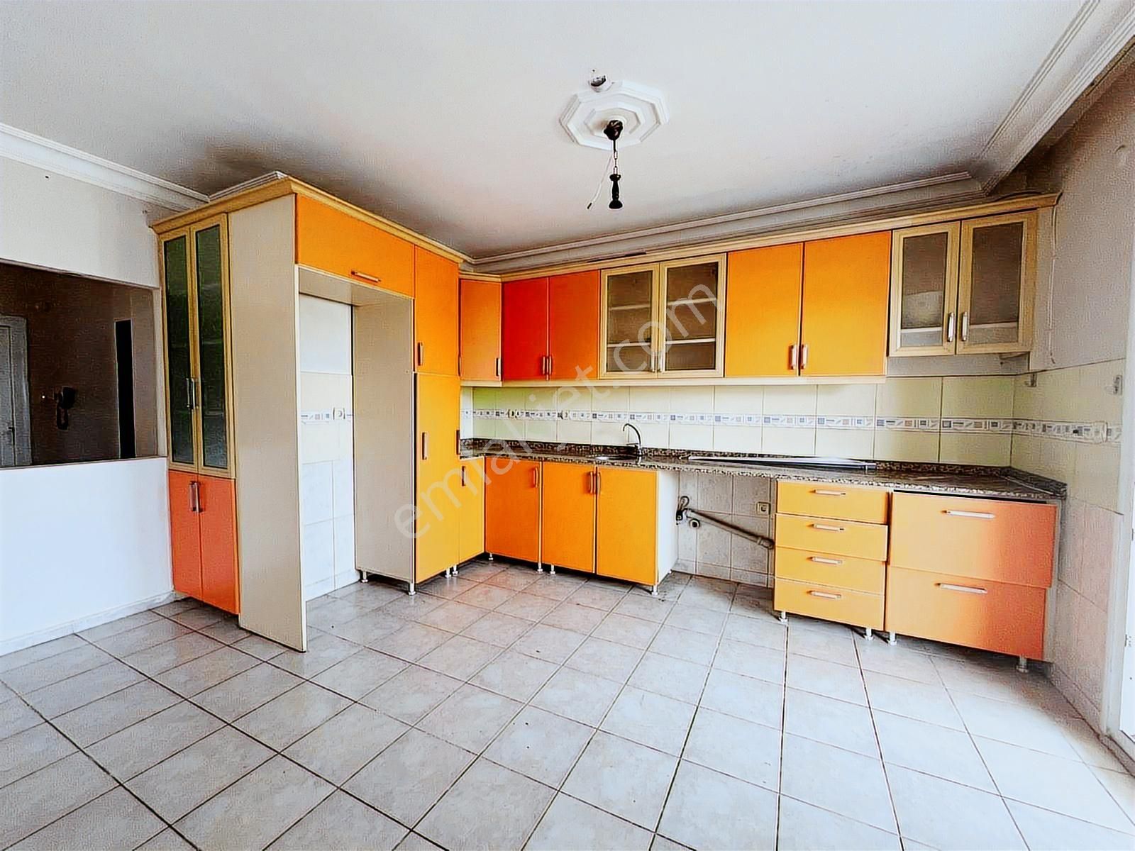 Hcl'den Gerçek Geniş 3+1 /3 Balkon/merkezi Konumda Satılık Daire - Görsel 5