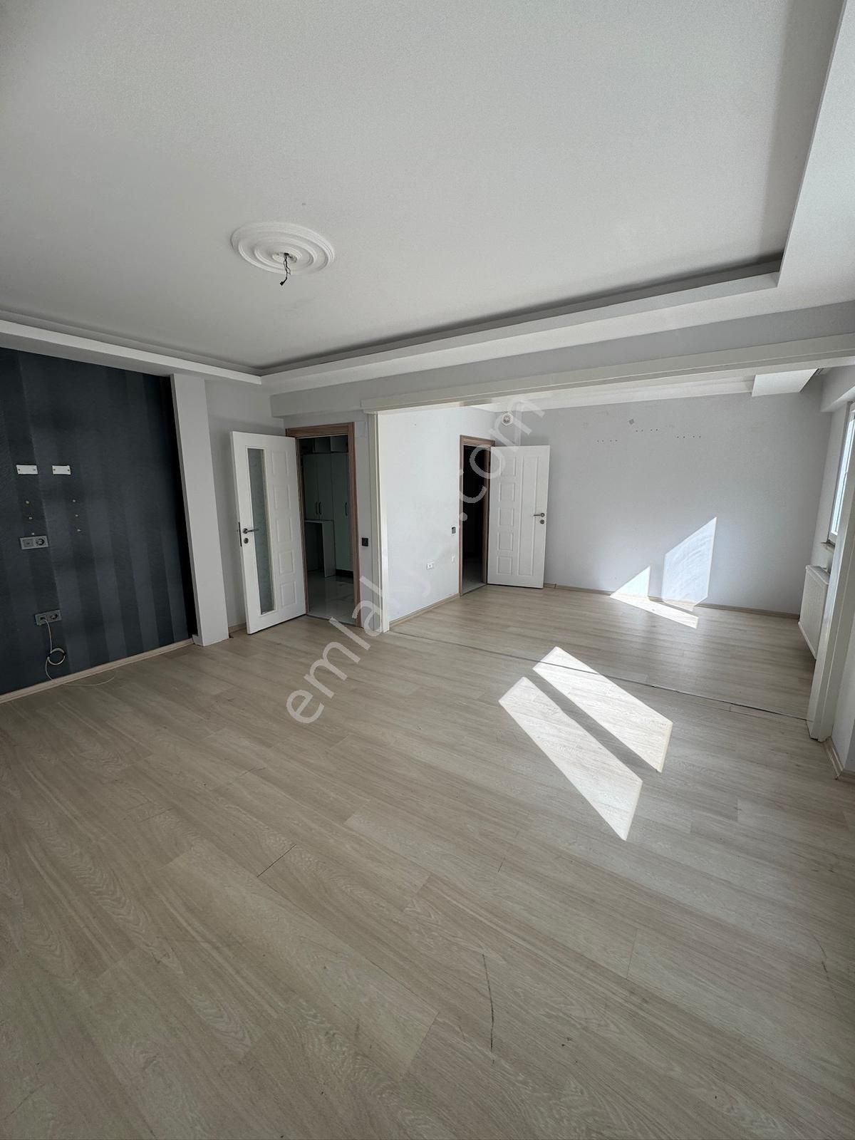 Rekoor Emlaktan Atakumda 2+1 Satılık Daire - Görsel 6