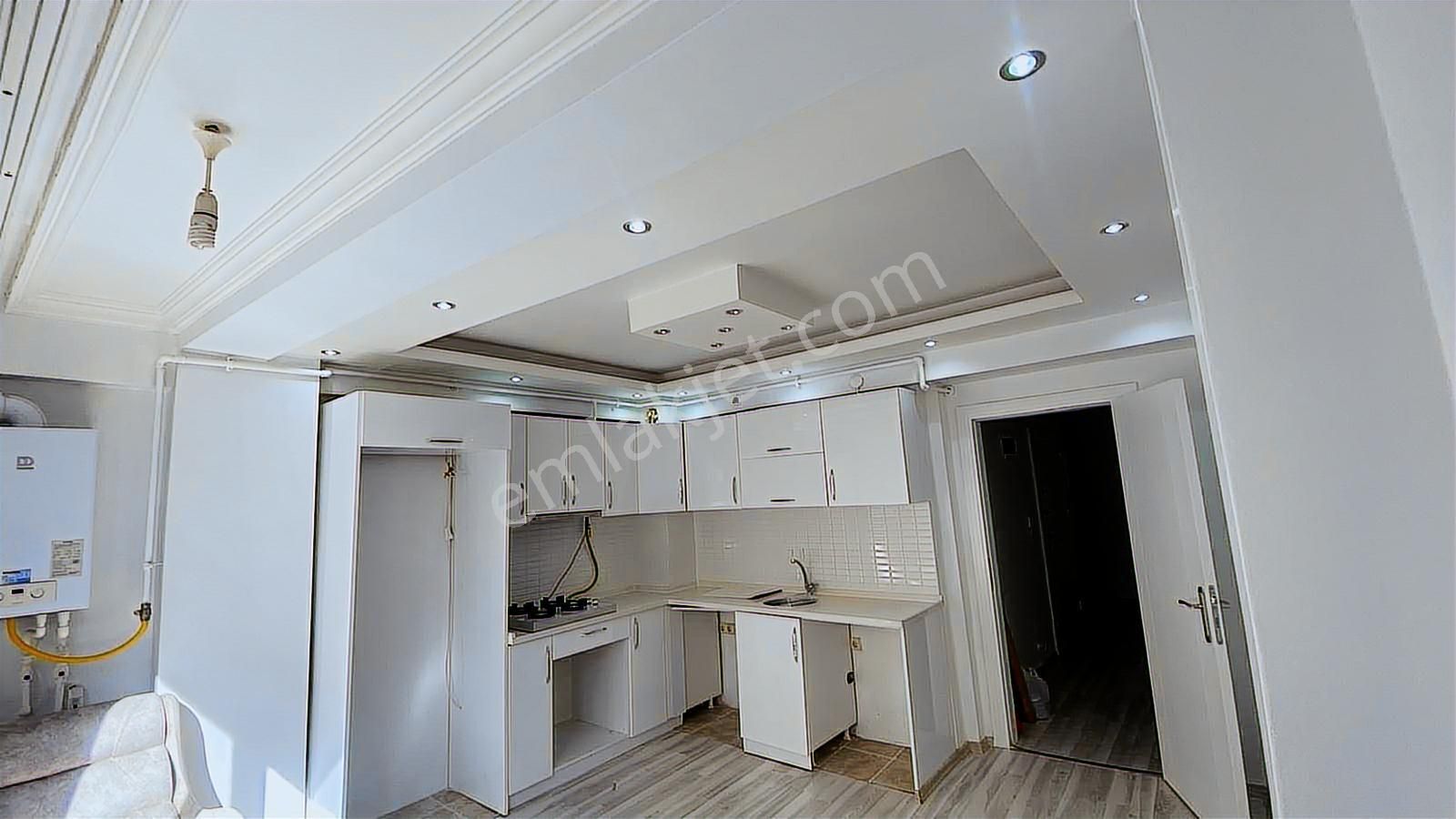 Çanakkale Biga Merkezde Kiralık 1+1 Daire - Görsel 5