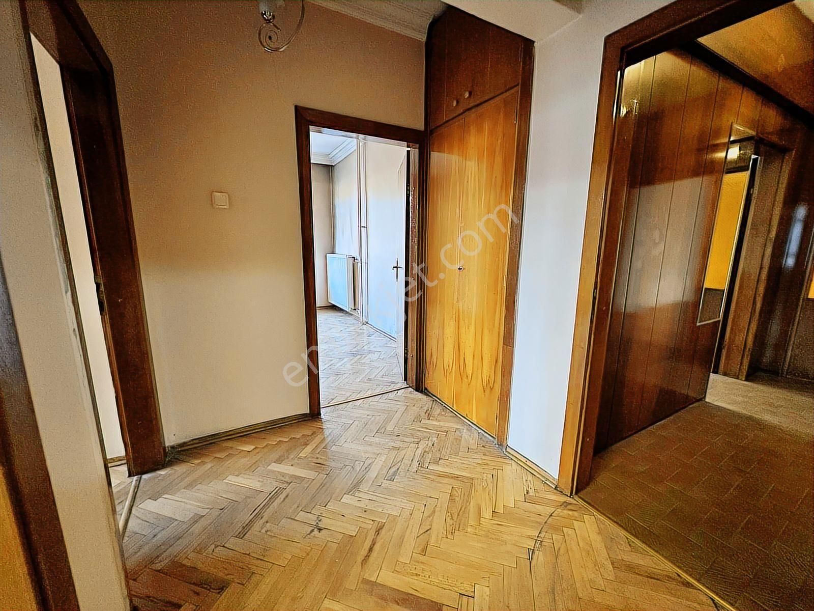 Güvenlik Ve Kuveyt Cd. Otoparklı Satılık 3+1 Daire - Görsel 23