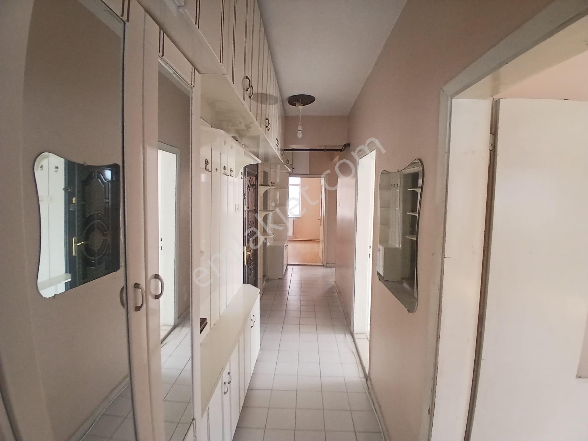 Akçay Emlak'tan Akşehir Altunkalem Mahallesi Altunkalem Parkı Yanında Kiralık 3+1 Daire - Görsel 26