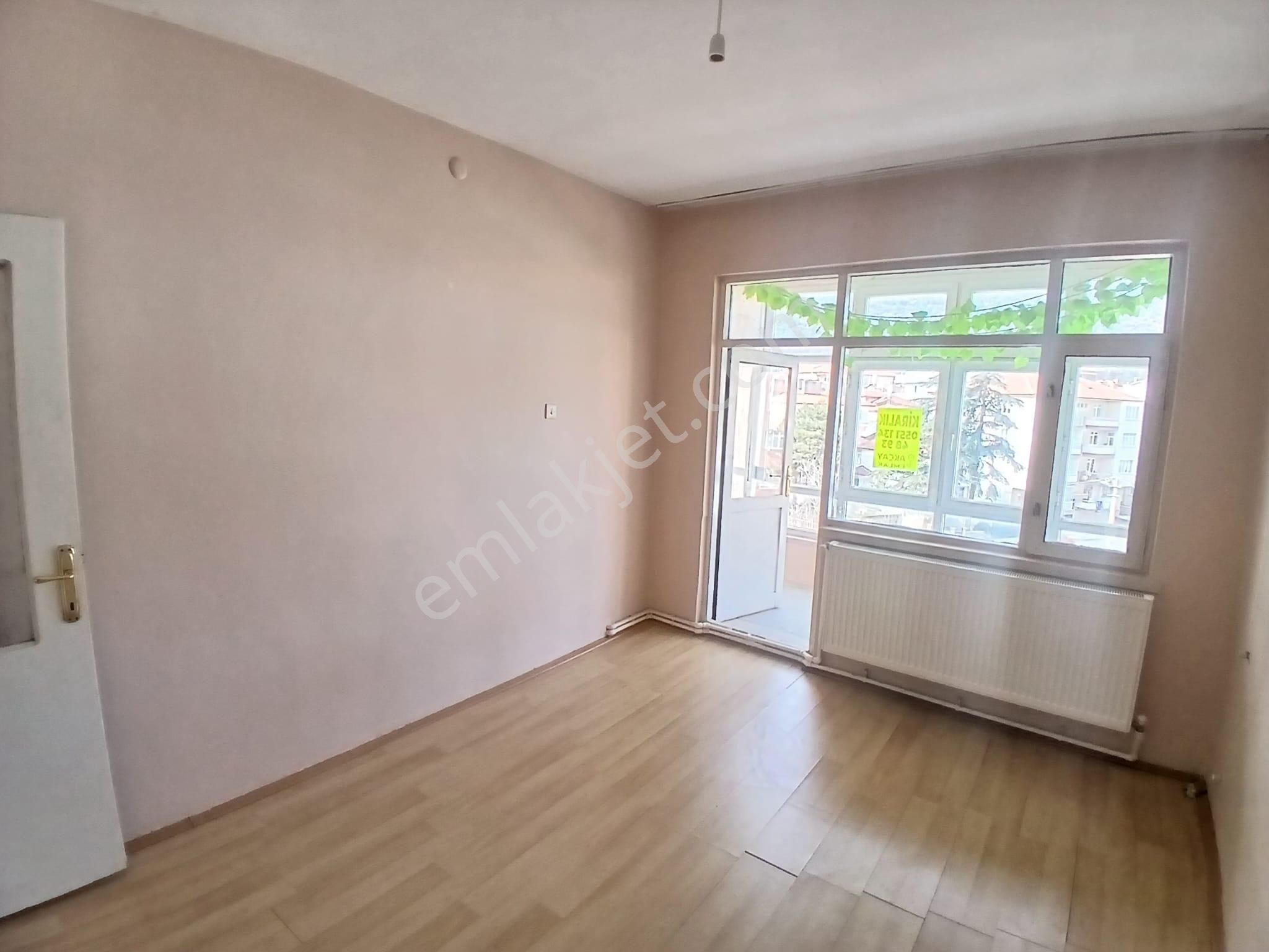 Akçay Emlak'tan Akşehir Altunkalem Mahallesi Altunkalem Parkı Yanında Kiralık 3+1 Daire - Görsel 13